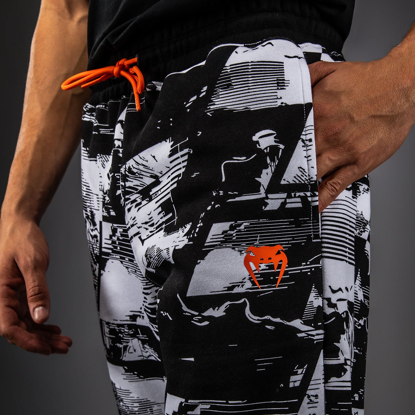 UFC Zenith by Venum Authentic Fight Week パンツ メンズ - ホワイト