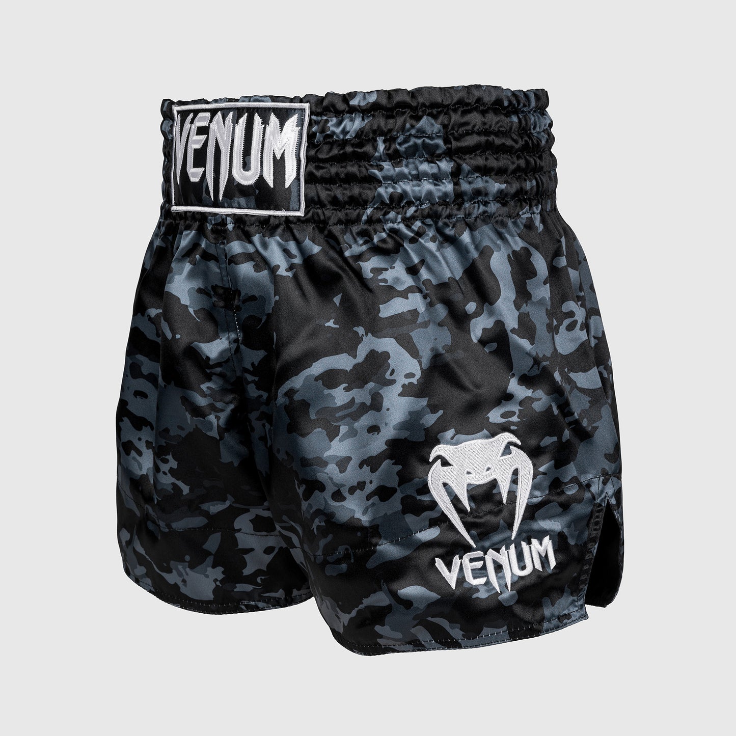 Venum Classic ムエタイショーツ - ダークカモ