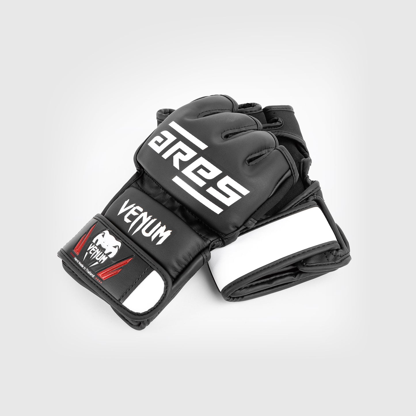 Venum x Ares MMAグローブ - ブラック