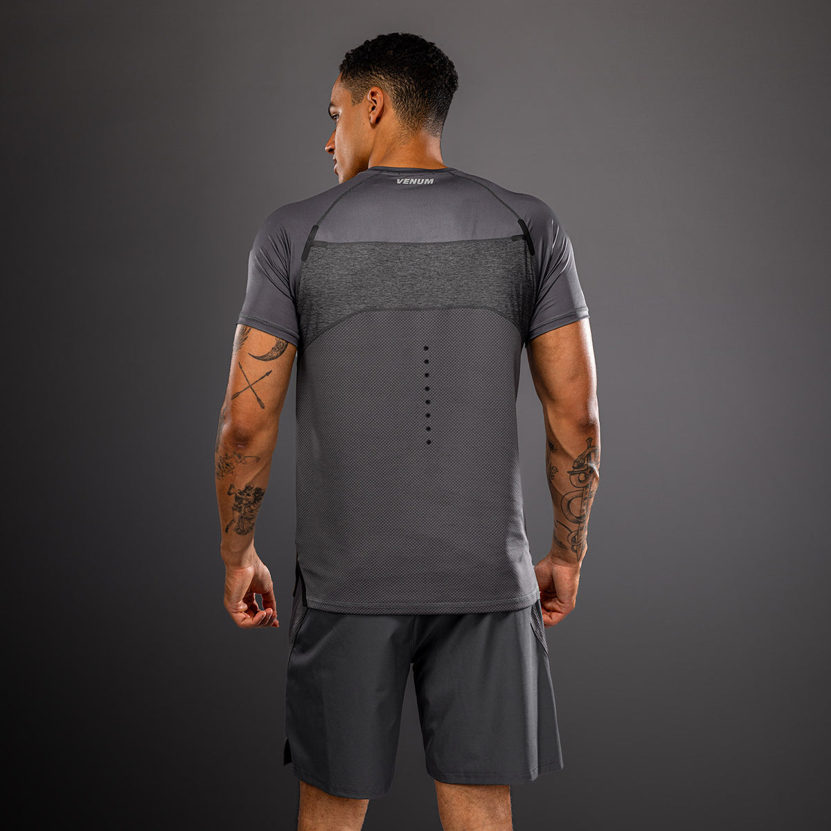 Venum G-Fit Scale ドライテックTシャツ - グレー
