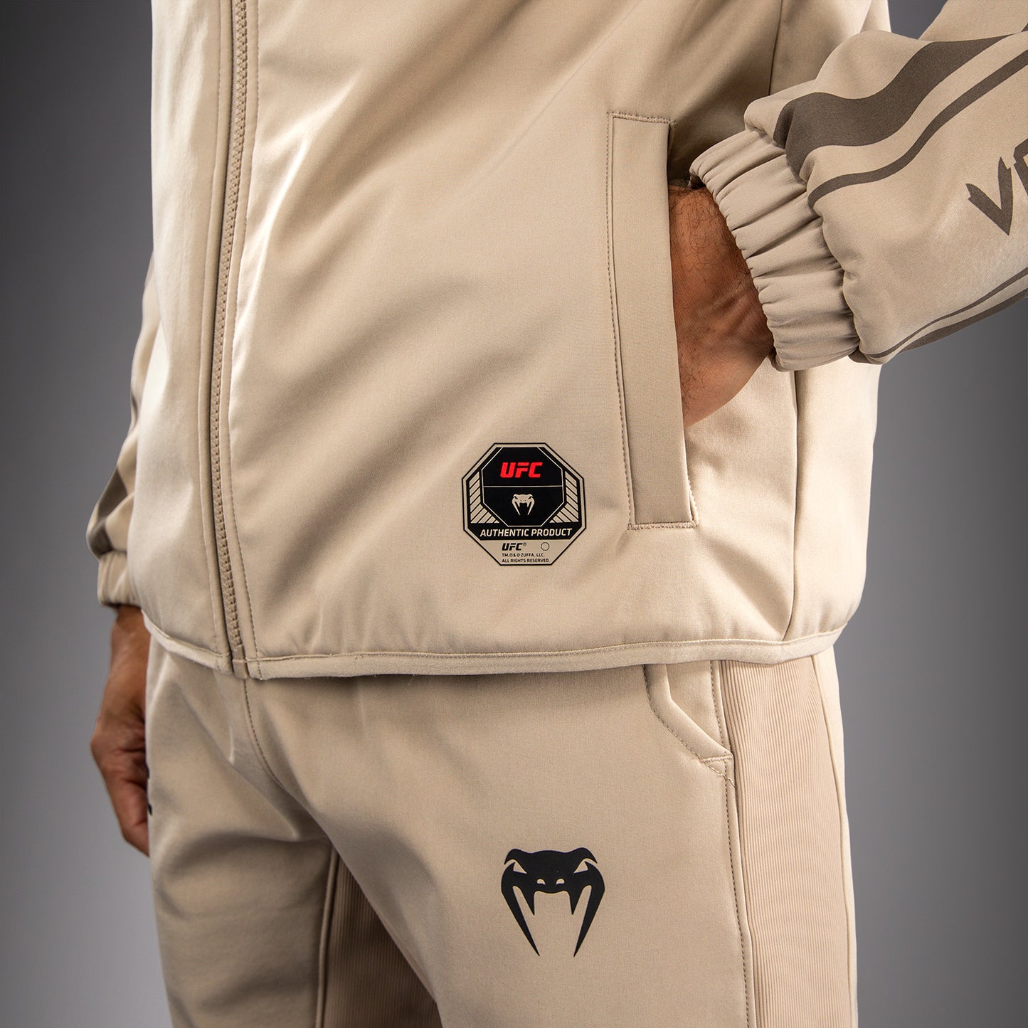 Venum UFC Unity by Venum Authentic Fight Week メンズ ジップフーディー - サンド