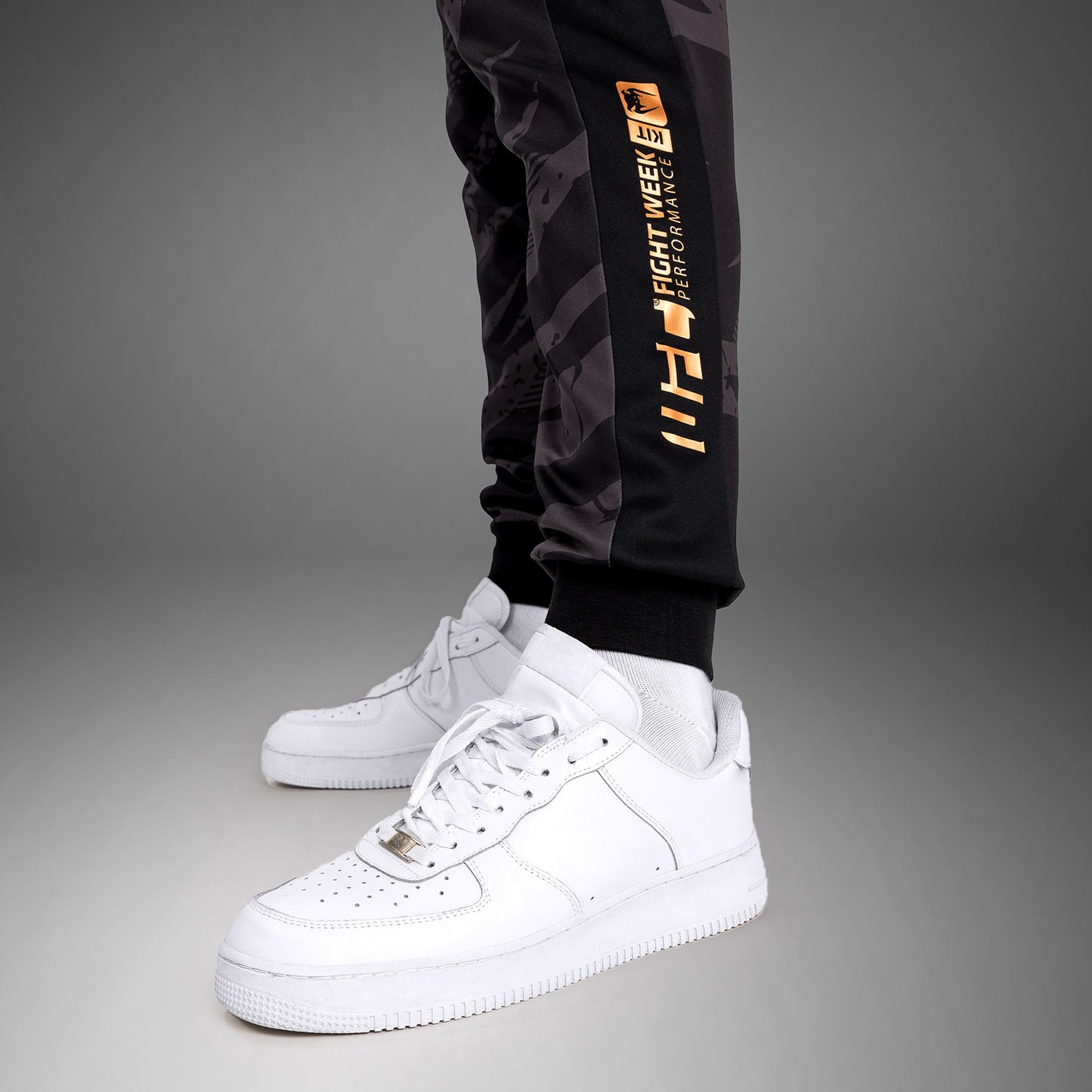 UFC Adrenaline By Venum Fight Week 男性用パンツ- Urban Camo