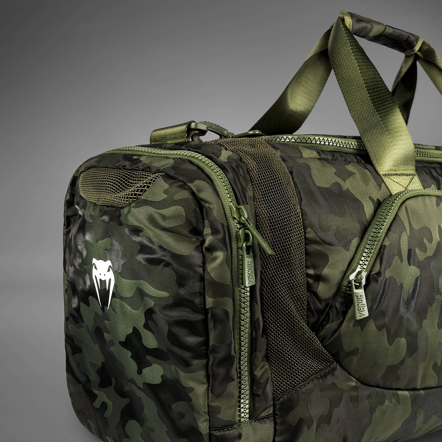 Venum Trainer Lite Sports Bag - カーキ/カモフラージュ