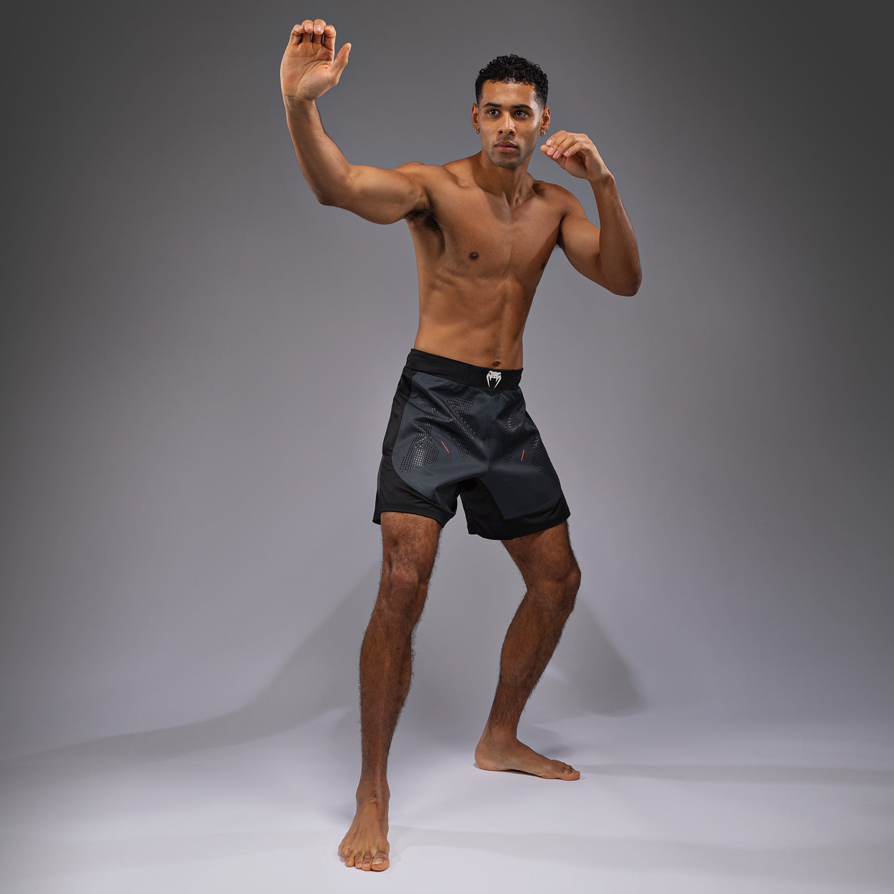 VENUM／ヴェナム ファイトショーツ UFC Fusion by Venum