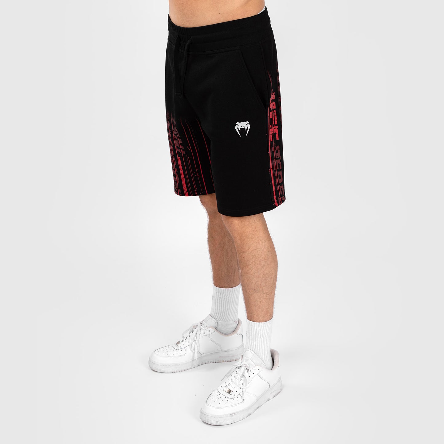 UFC Venum Performance Institute 2.0 男性用コットン・ショートパンツ - ブラック／レッド