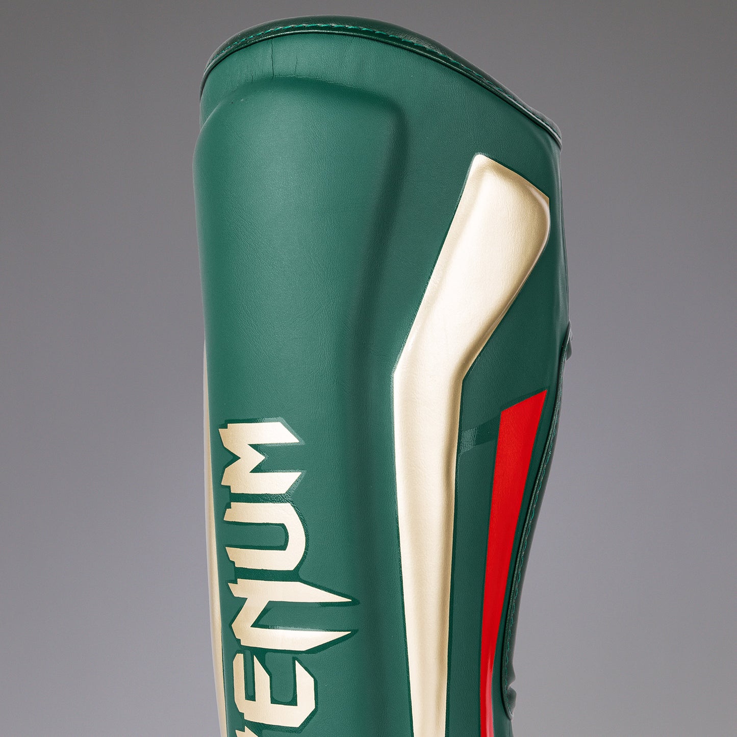 Venum Elite シンガード - グリーン - スペシャル・エディション