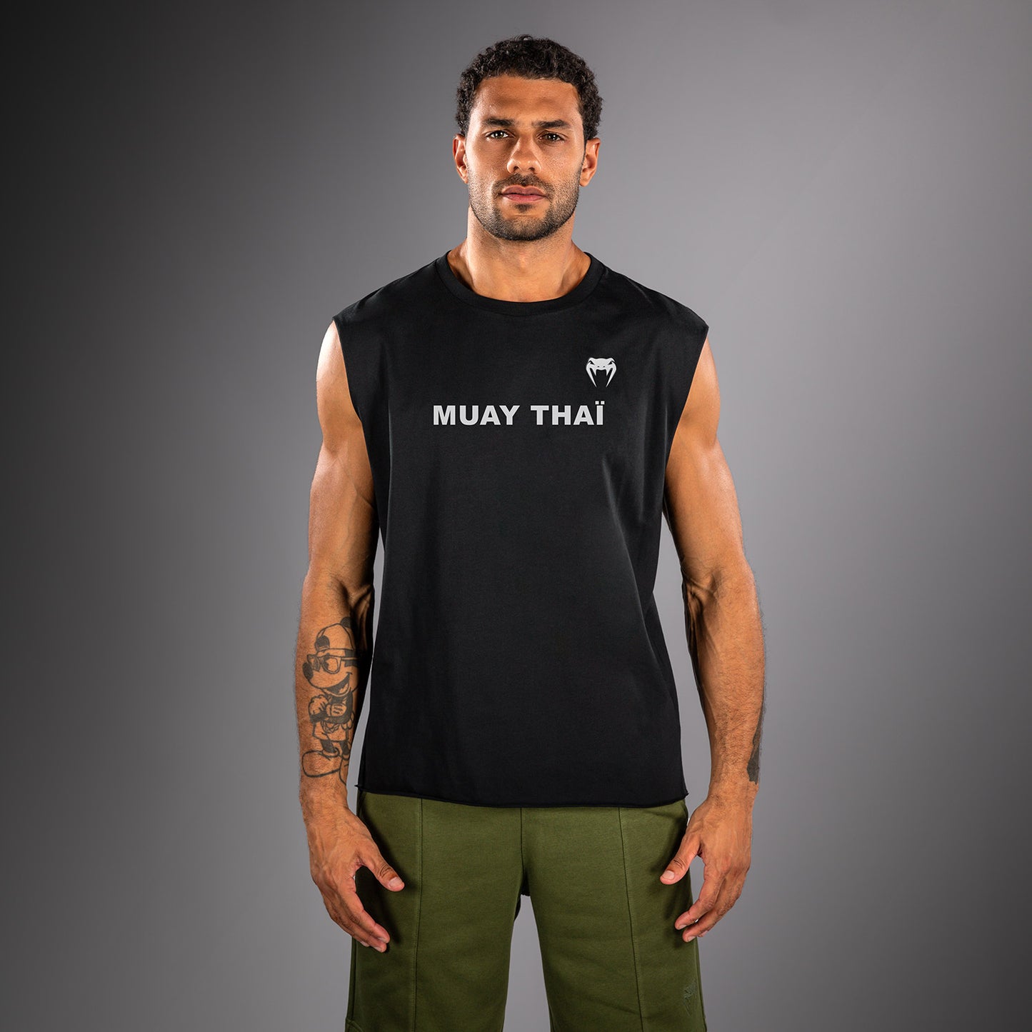 Venum Muay Thai VT ドライテックTシャツ – ブラック
