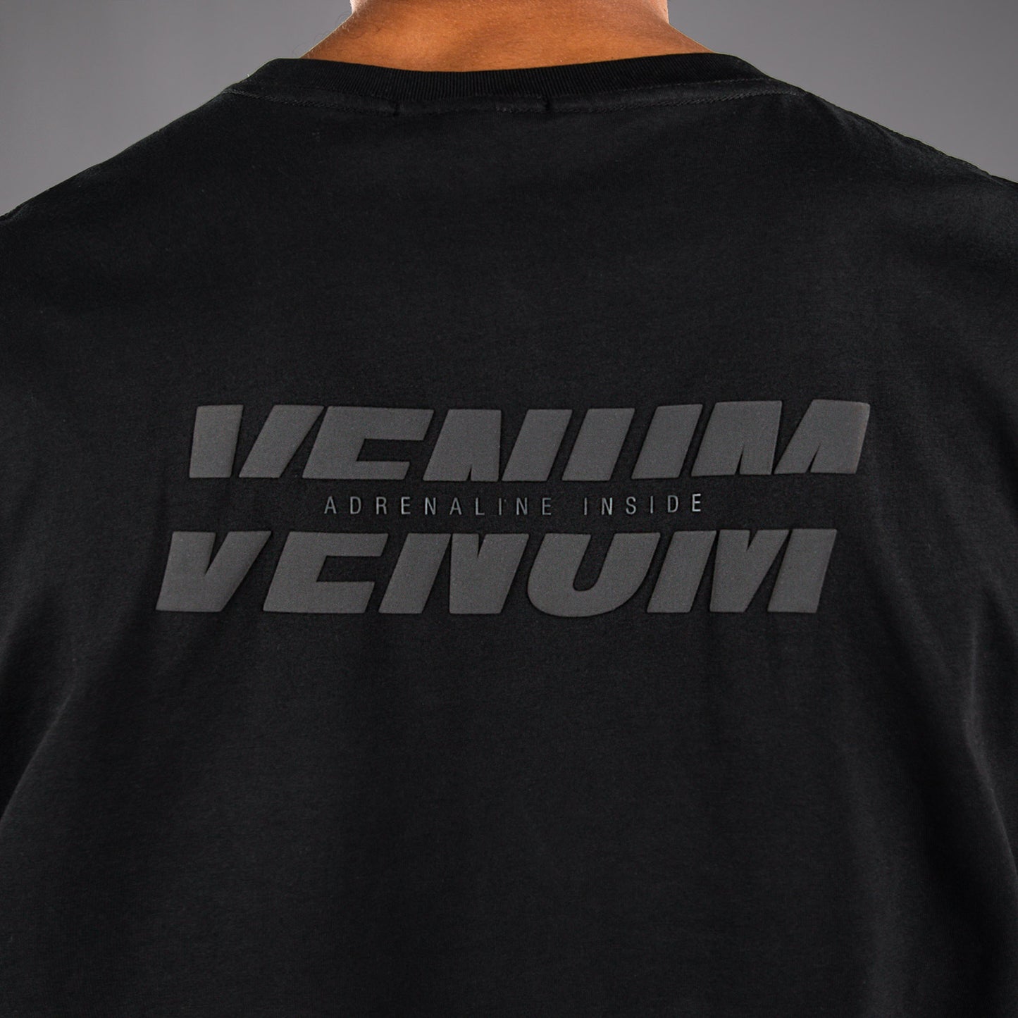 Venum Divide ノースリーブTシャツ - ブラック