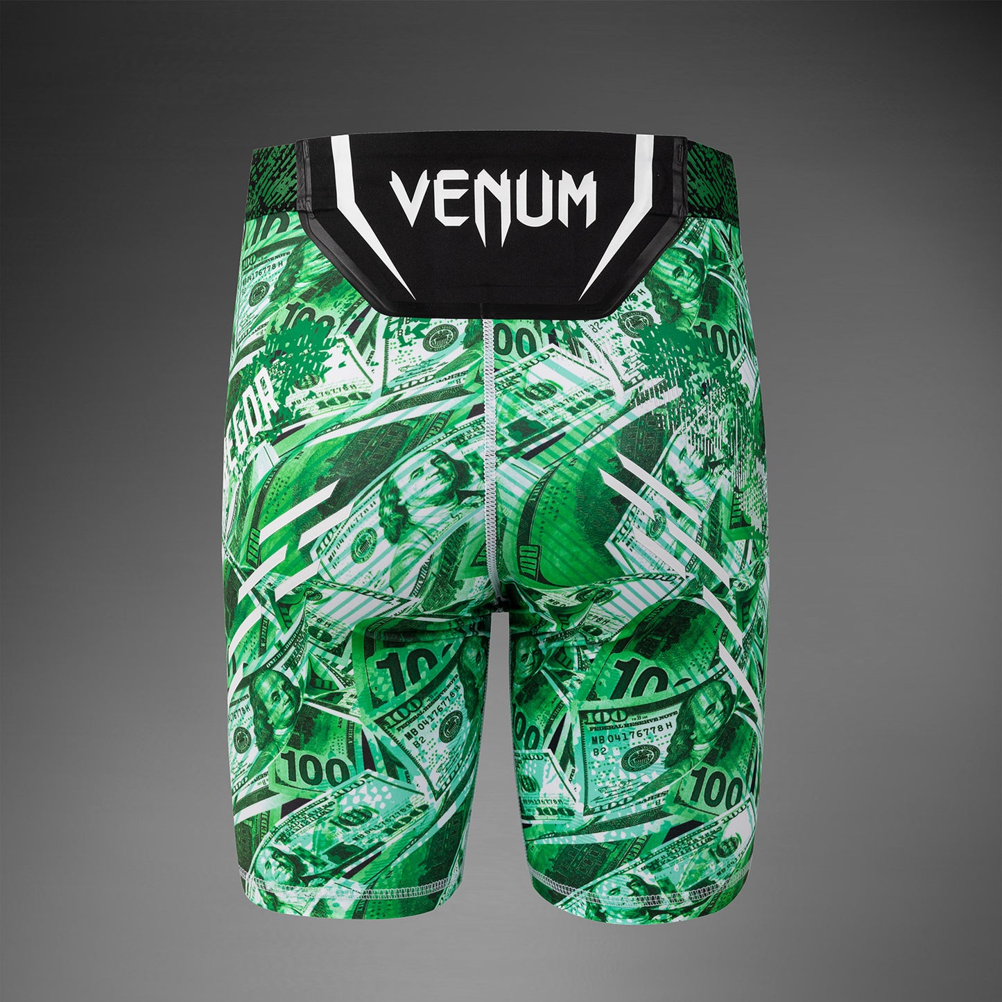 UFC Unrivaled by Venum Conor McGregorメンズ Vale Tudo ショーツ – グリーン