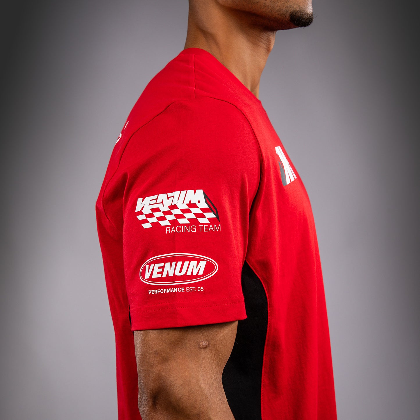 Venum Motorsport - レーサーレッド Tシャツ