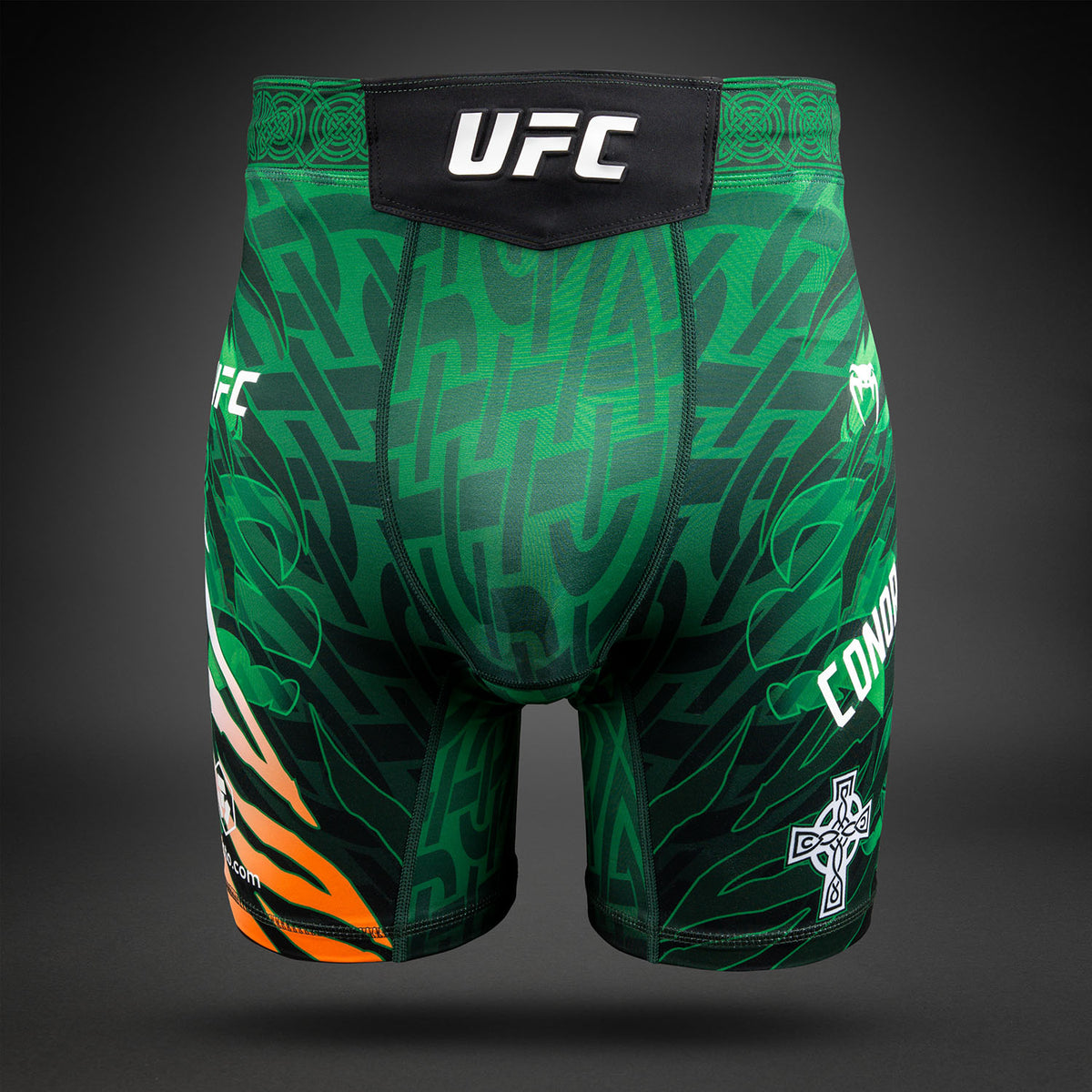 UFC Unrivaled by Venum コナー・マクレガー メンズ ヴァレ・トゥード ショーツ - グリーン