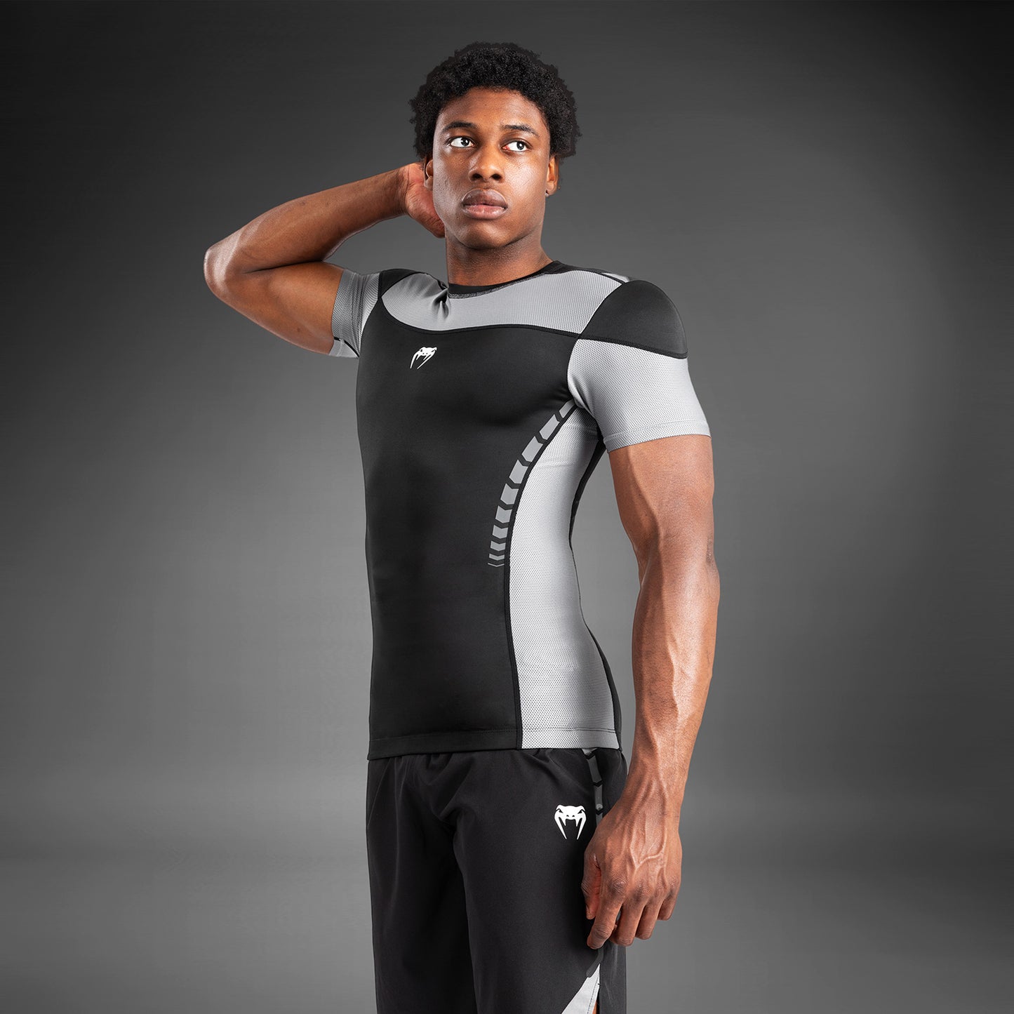 Venum Tempest メンズ ドライテックTシャツ - ベージュ/サンド