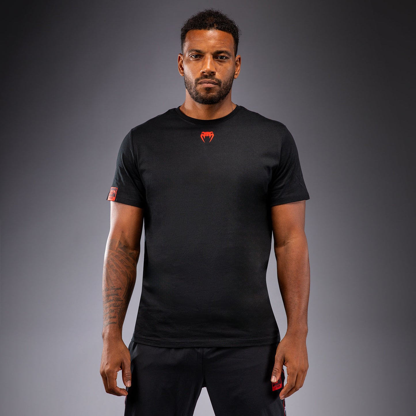 Venum 20th Anniversary Tシャツ - ブラック/レッド