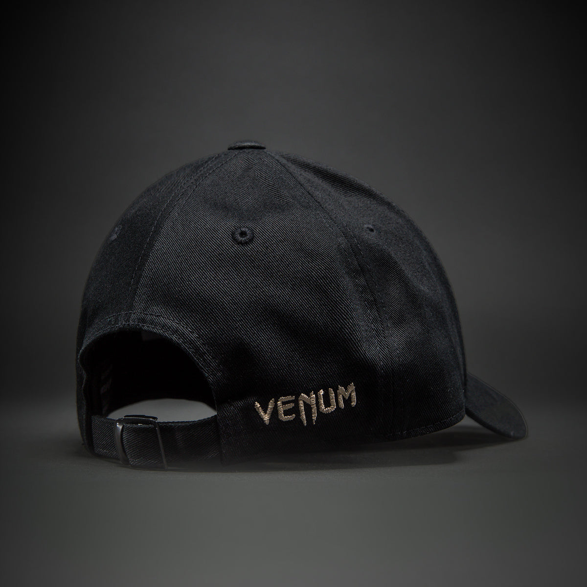 Venum x Jujutsu Kaisen Gojo キャップ – ブラック