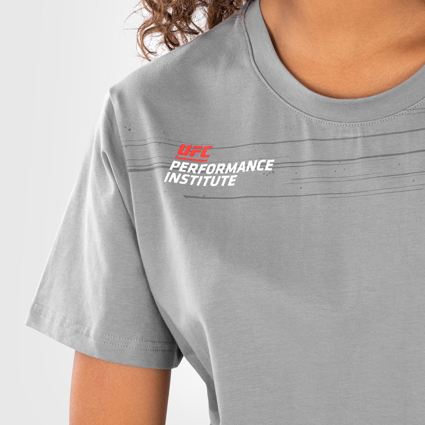 UFC Venum Performance Institute 2.0 女性用Tシャツ - グレー
