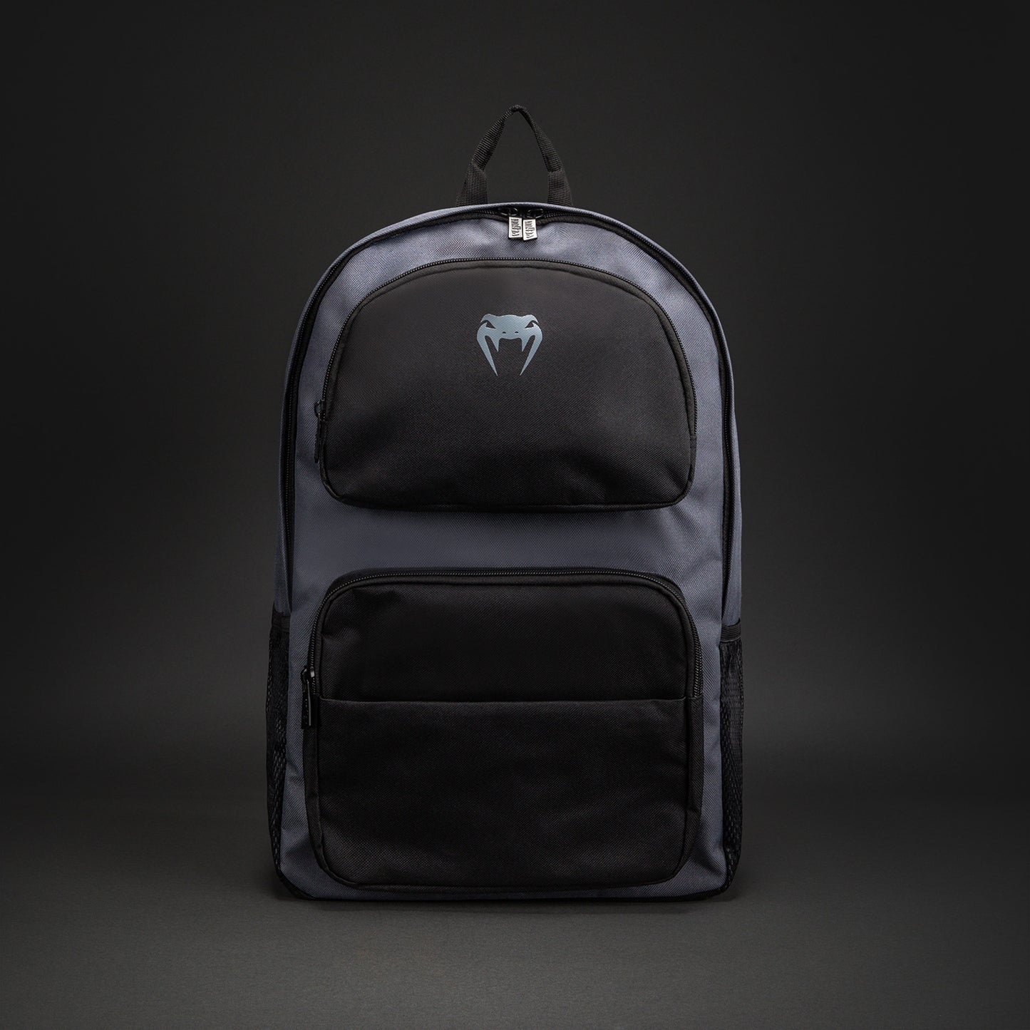Venum Essential スポーツバッグ (24L) - グレー/ブラック