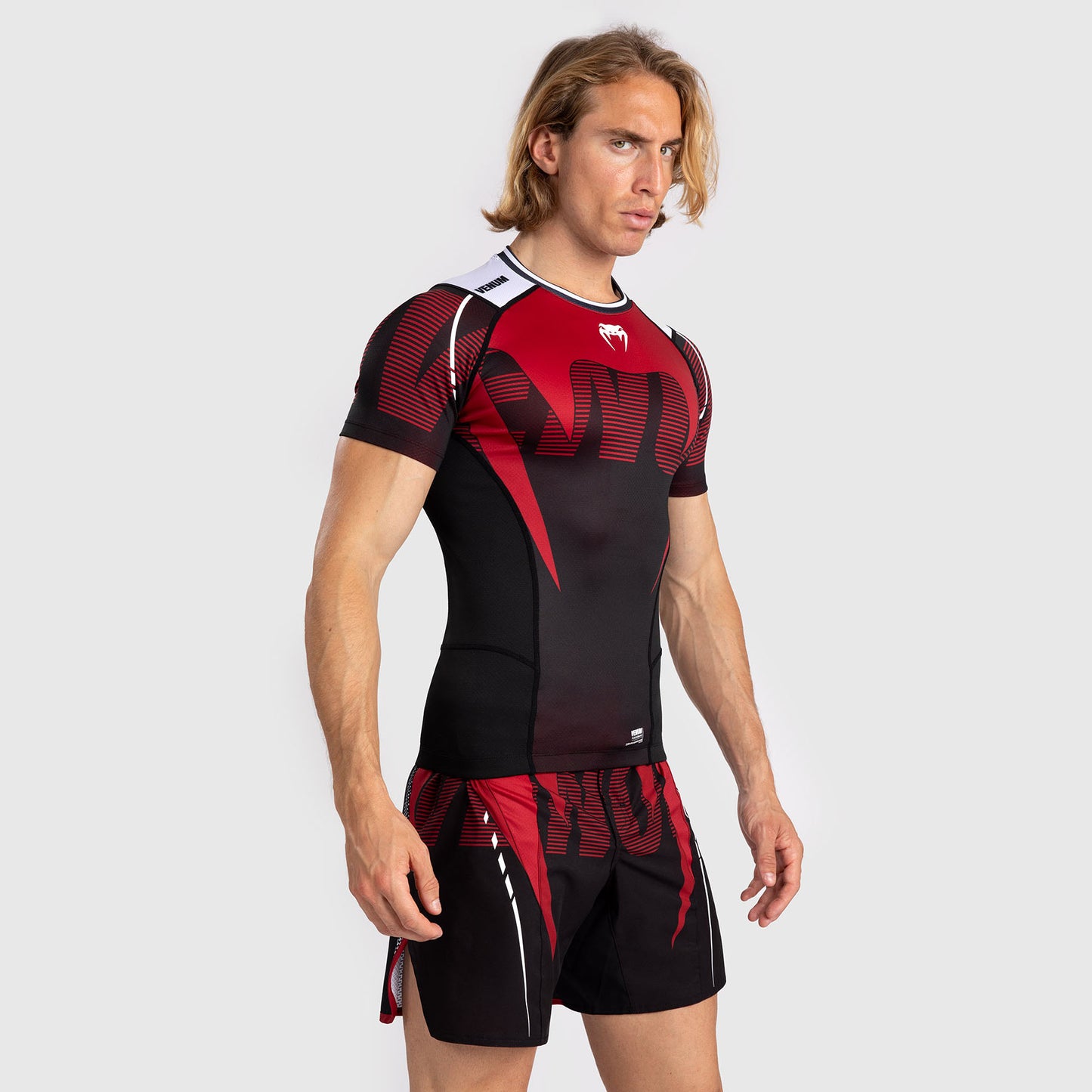Venum Adrenaline メンズ半袖ラッシュガード - Red