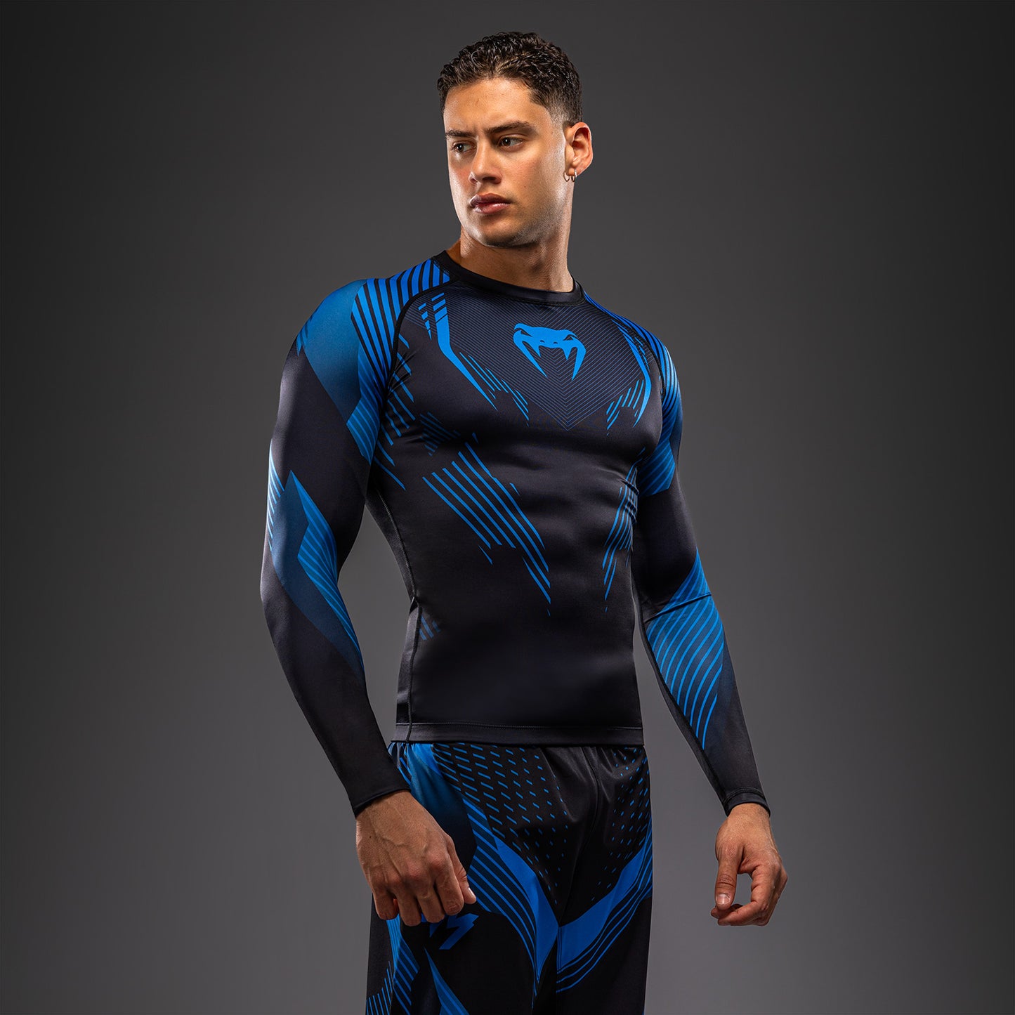 Venum No-Gi 6.0 長袖ラッシュガード ブラック/ブルー