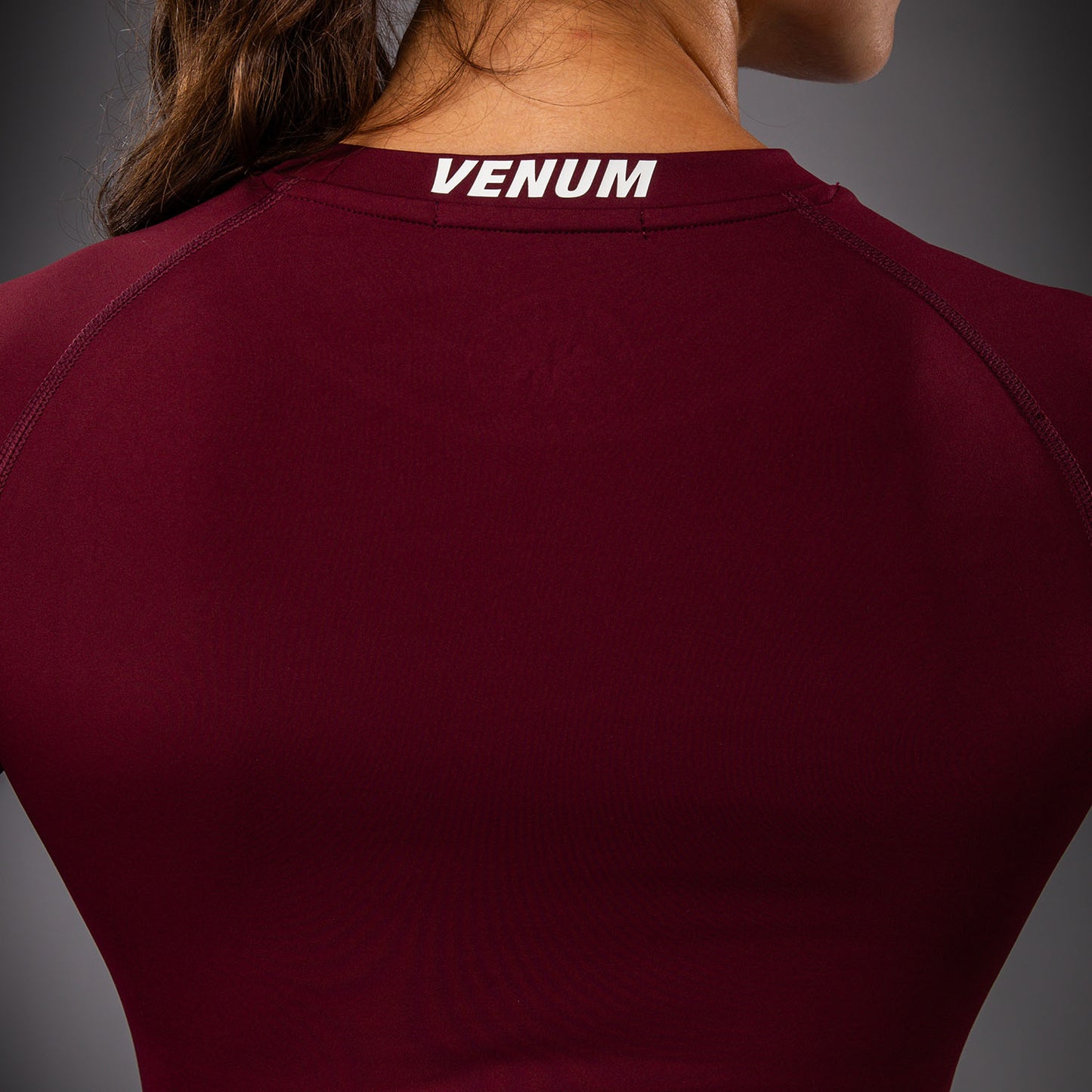 Venum Aero XT 長袖ラッシュガード - プラム