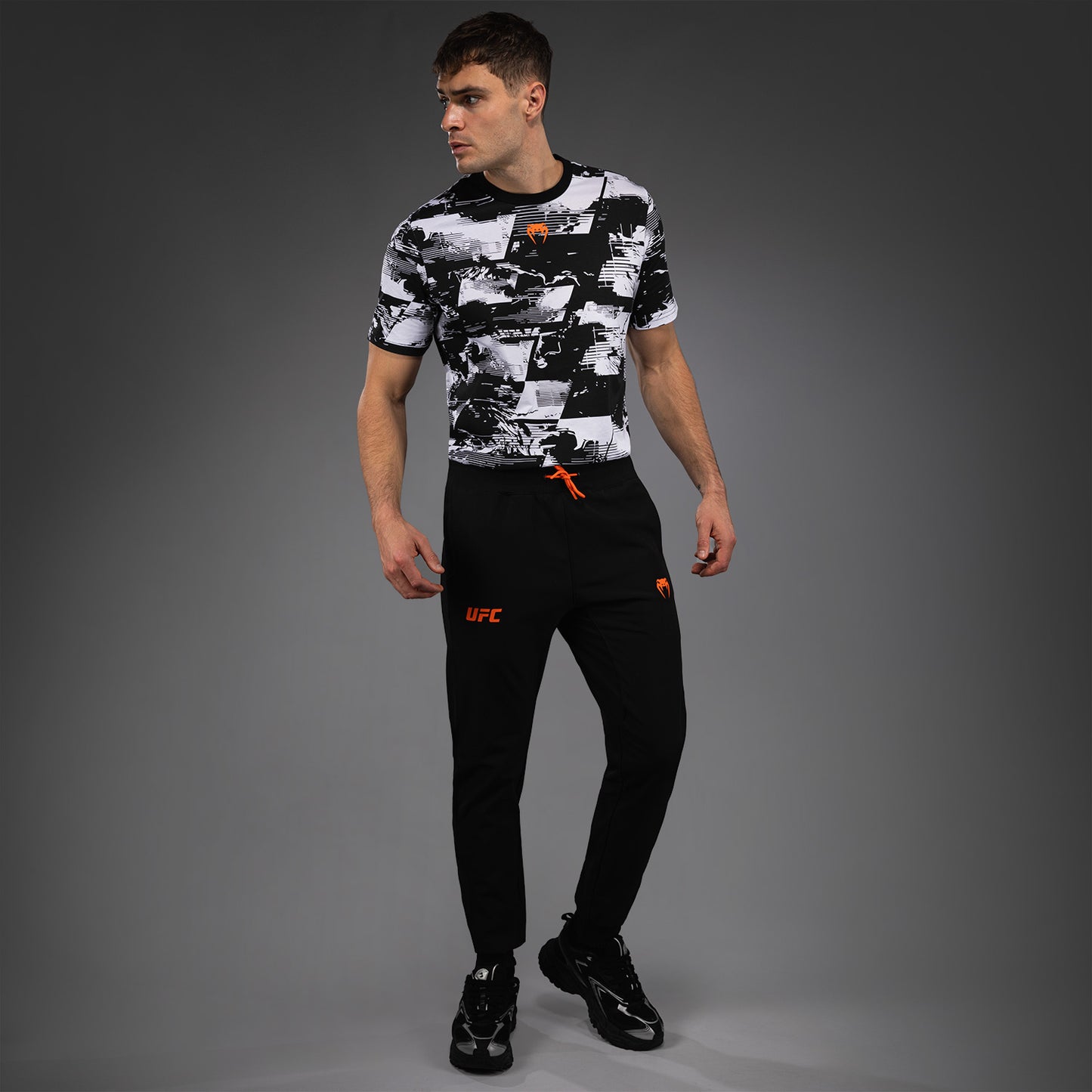 UFC Zenith by Venum Authentic Fight Week パンツ メンズ - ブラック