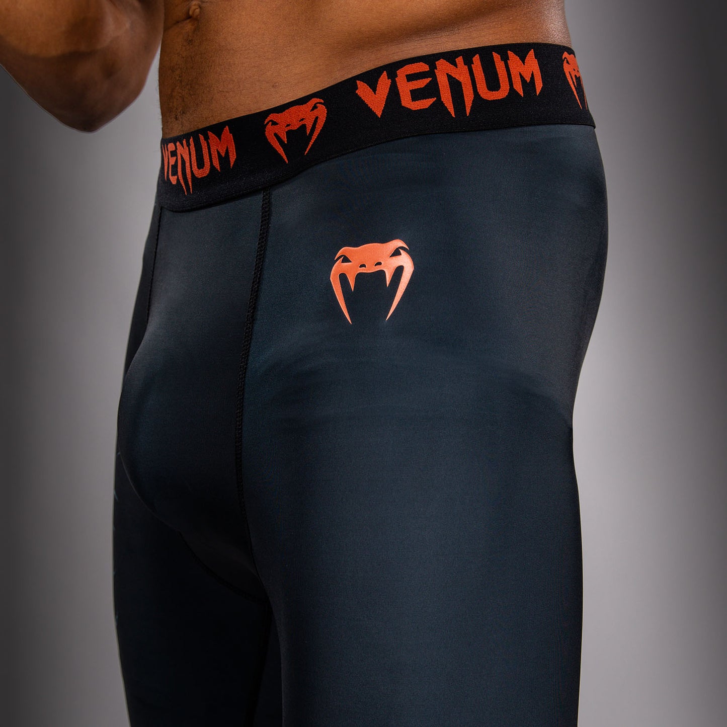 Venum Thunder Dragon スパッツ – ブラック/グレー/コッパー