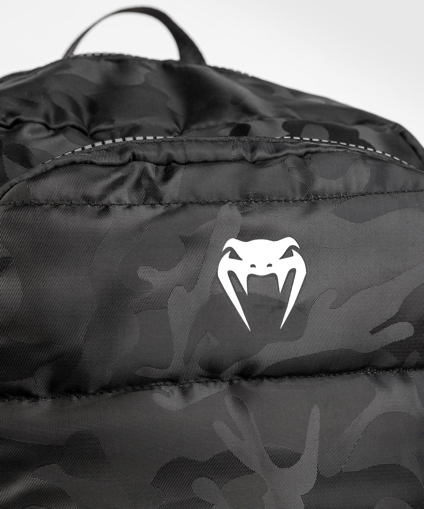 Venum Challenger Pro BackPack - Black/Dark Camo (ブラック/ダークカモ)