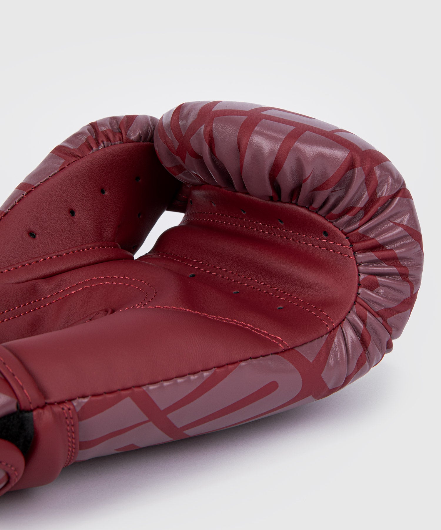 Venum Contender 1.5 XT Boxing Gloves - Black/Gold