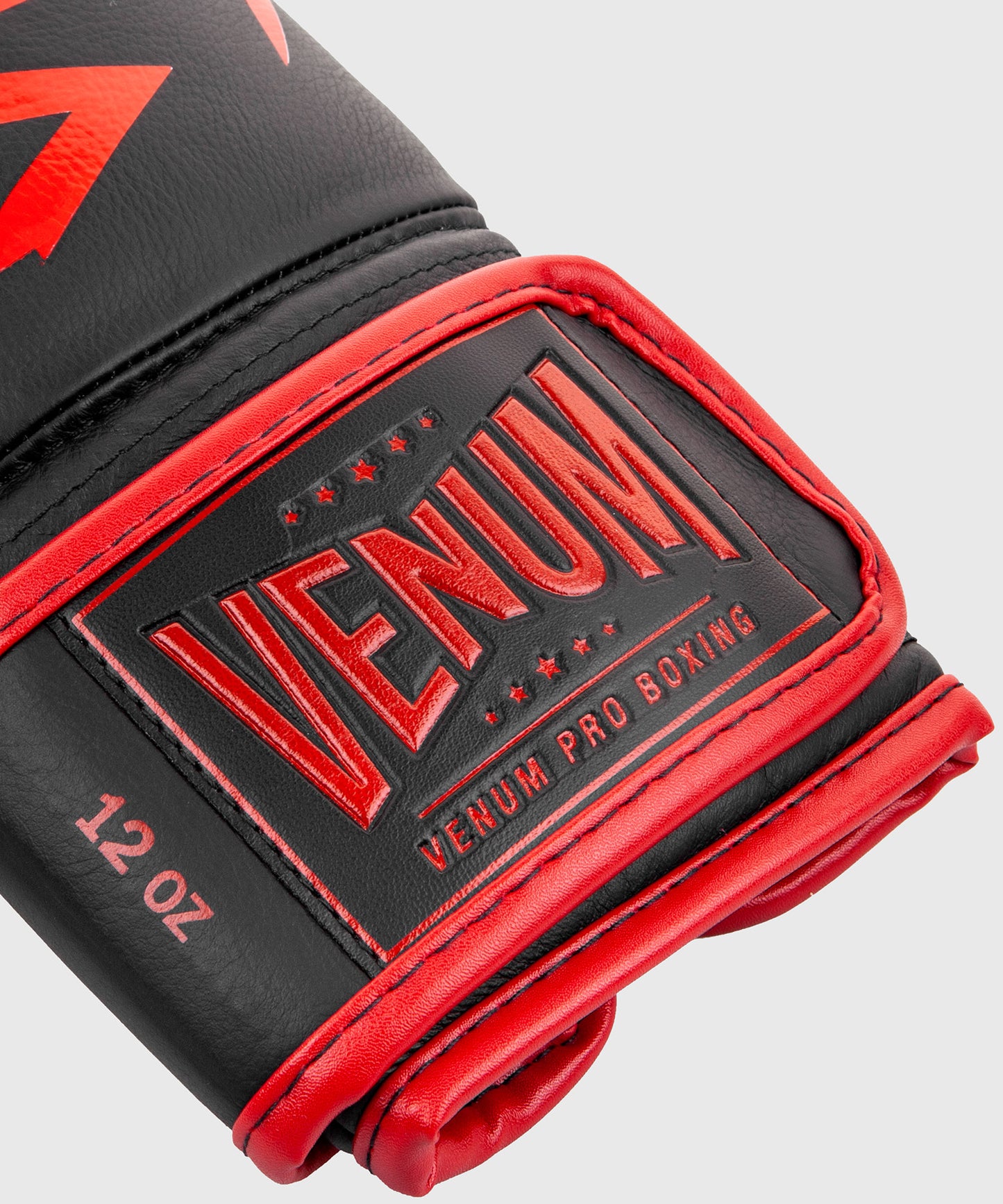 VENUM-03686-100 - ブラック/レッド