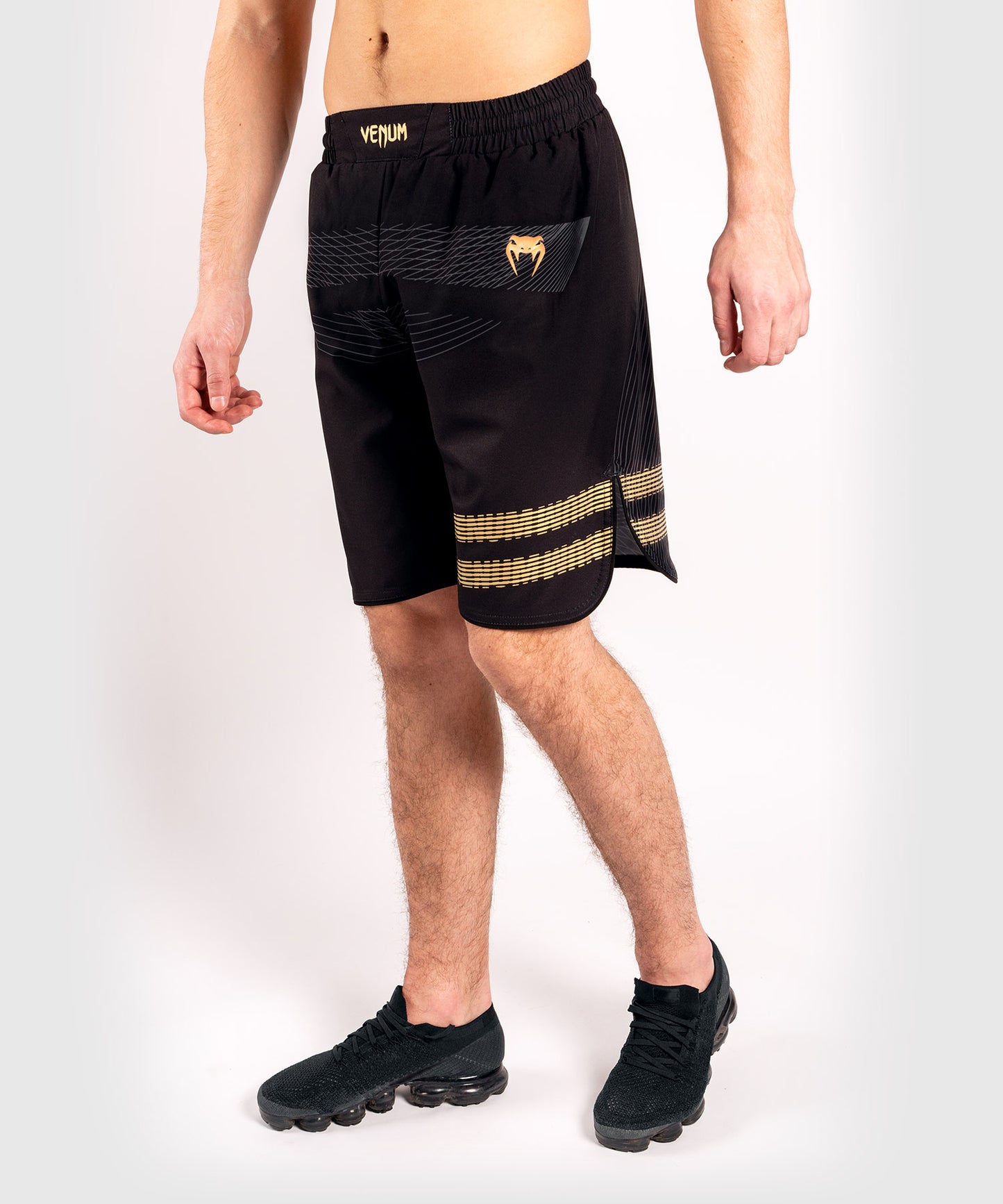 Venum Club 182 トレーニングショートパンツ - ブラック/ゴールド