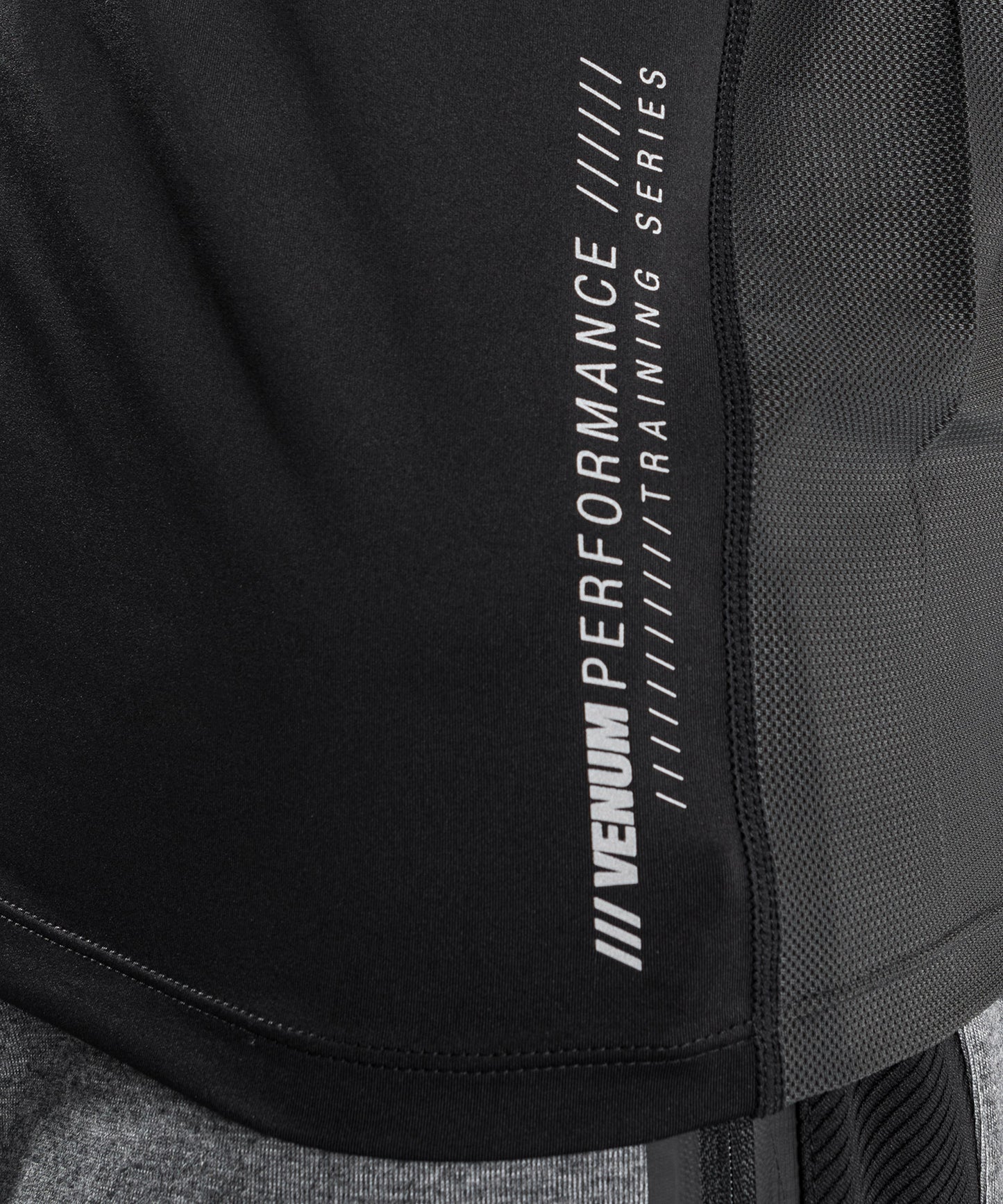 Venumテンペスト2.0ドライテックTシャツ - ブラック/グレー