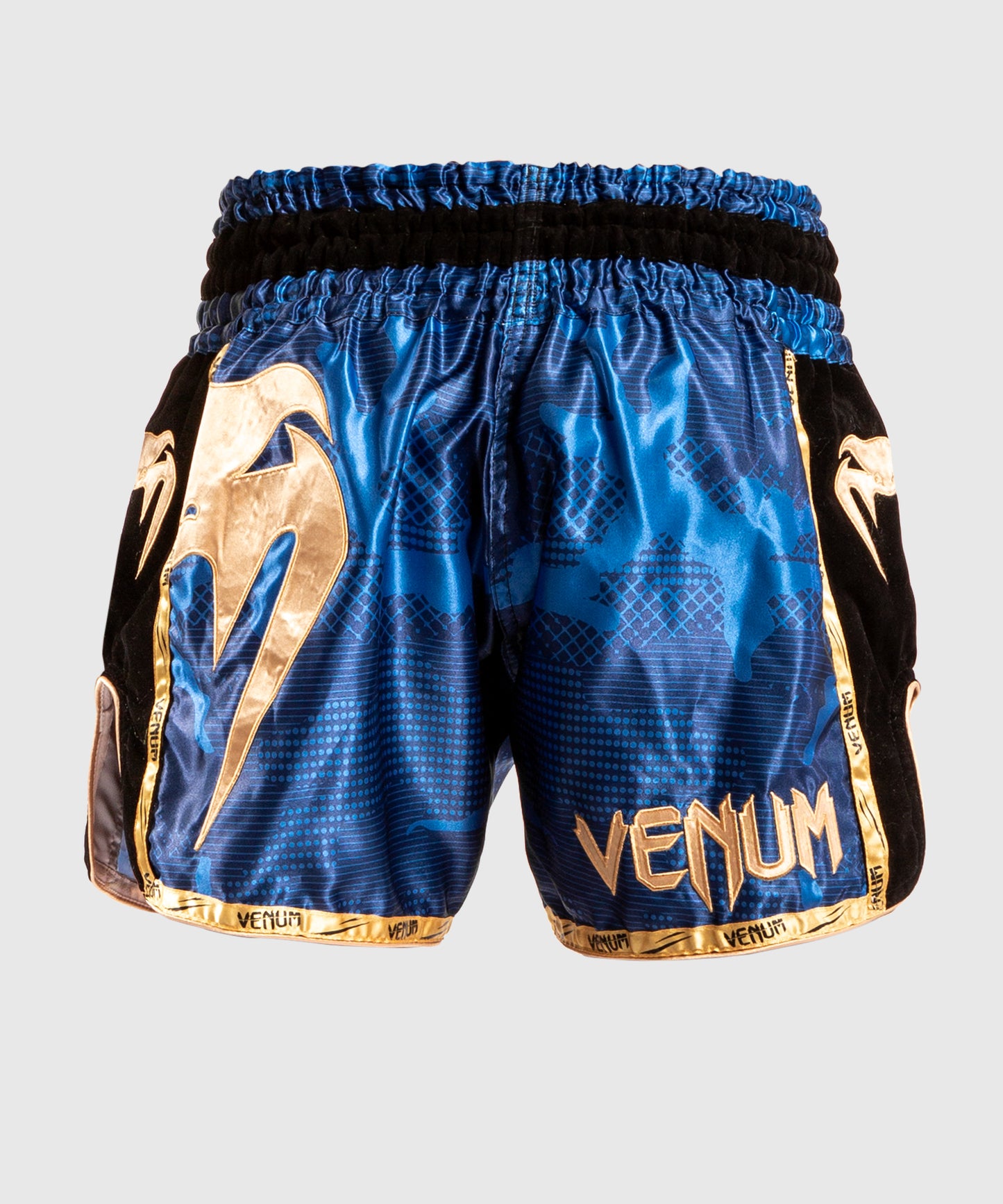 Venum Giant Camo ムエタイショーツ