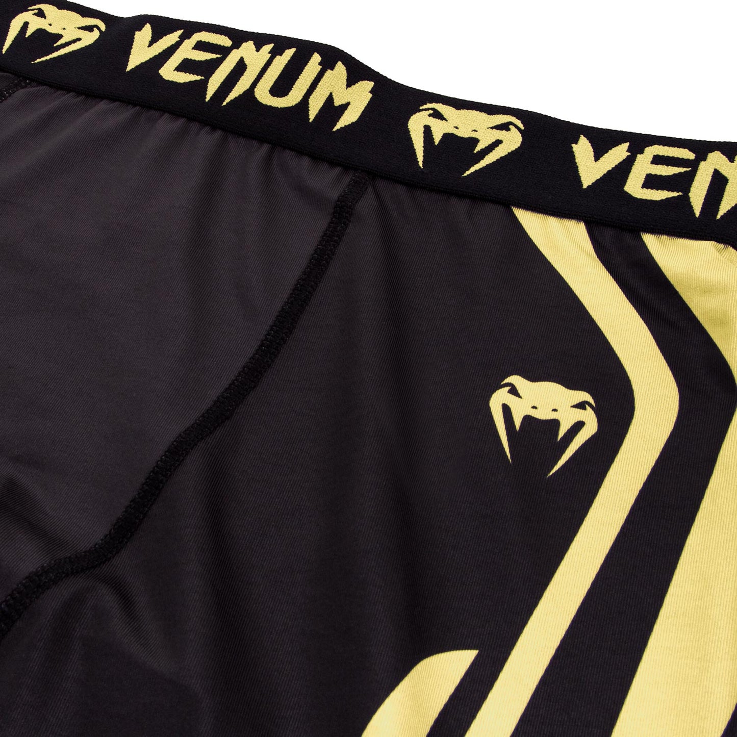 VENUM-02784-111