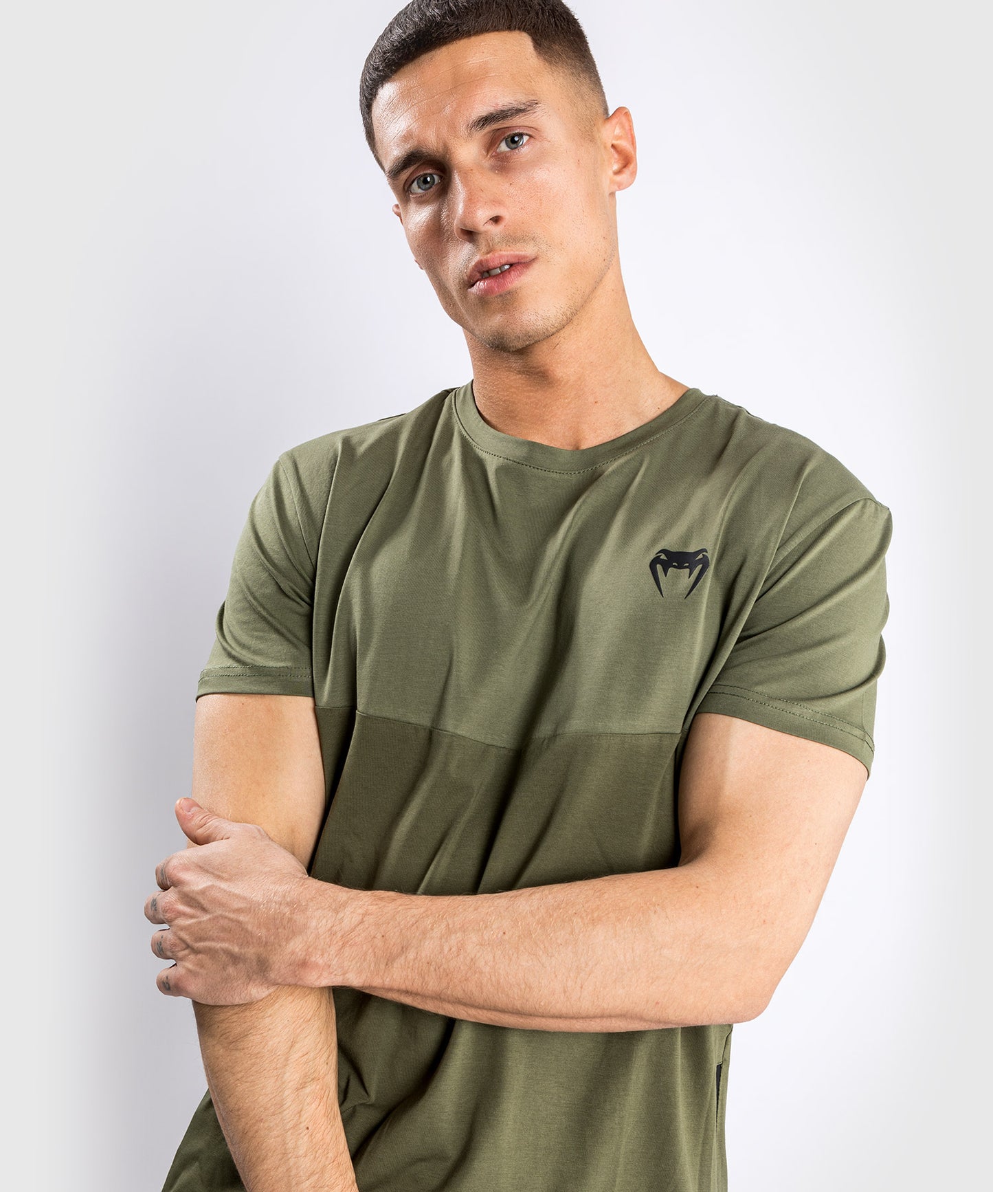Venum Laser 2.0 Tシャツ - カーキ