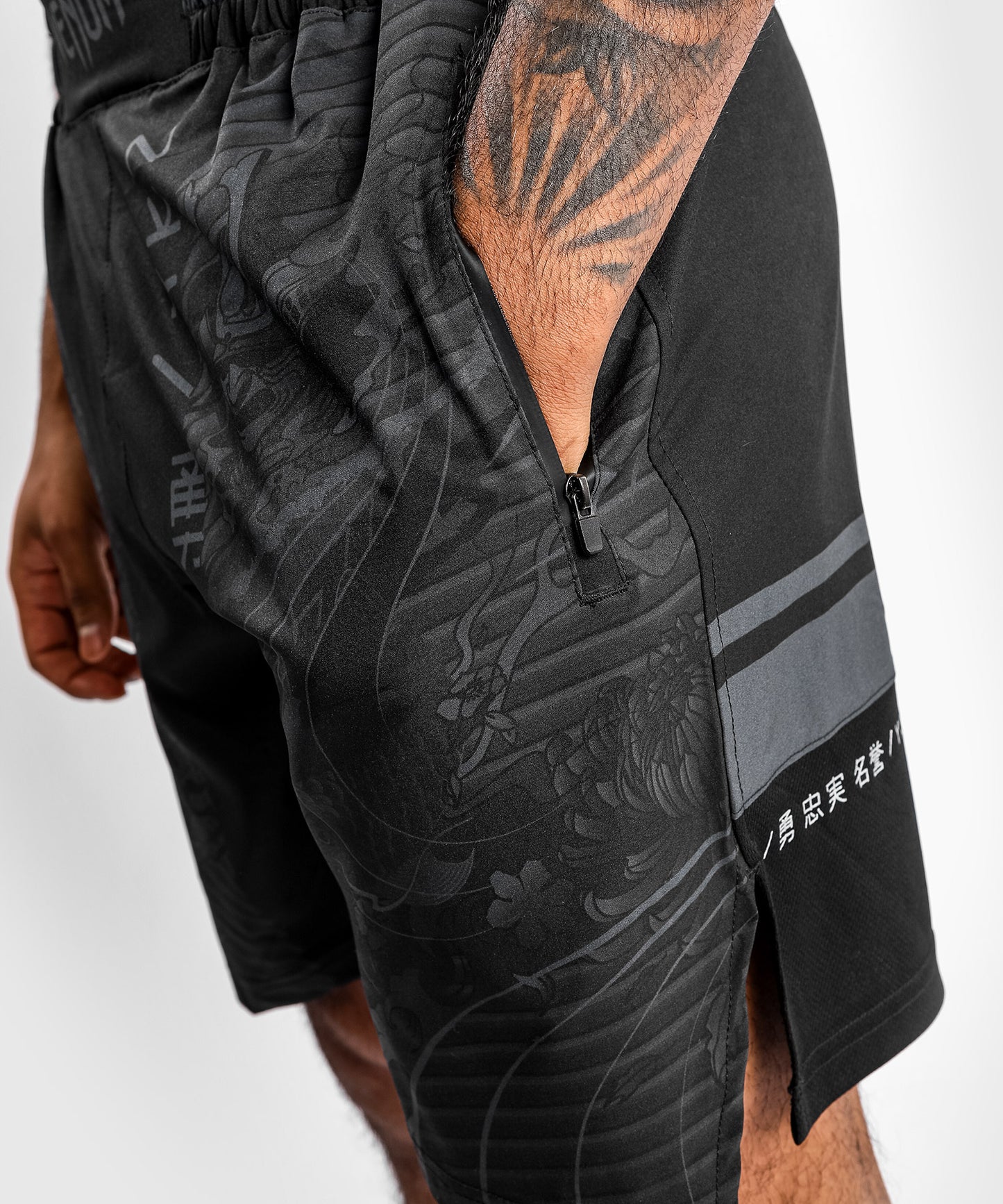 VENUM-04328-114