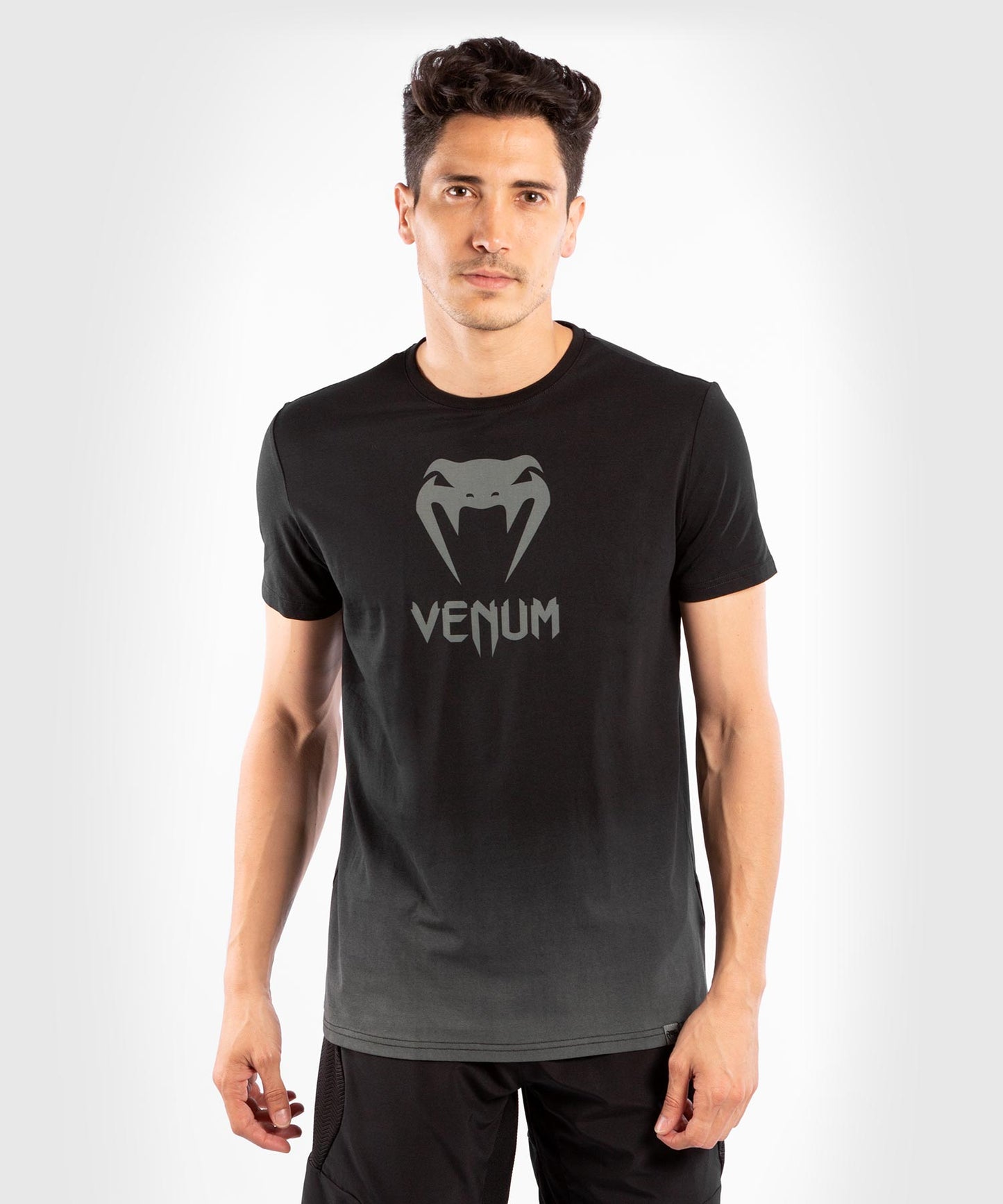 Venum Classic Tシャツ - ブラック/ダークグレー