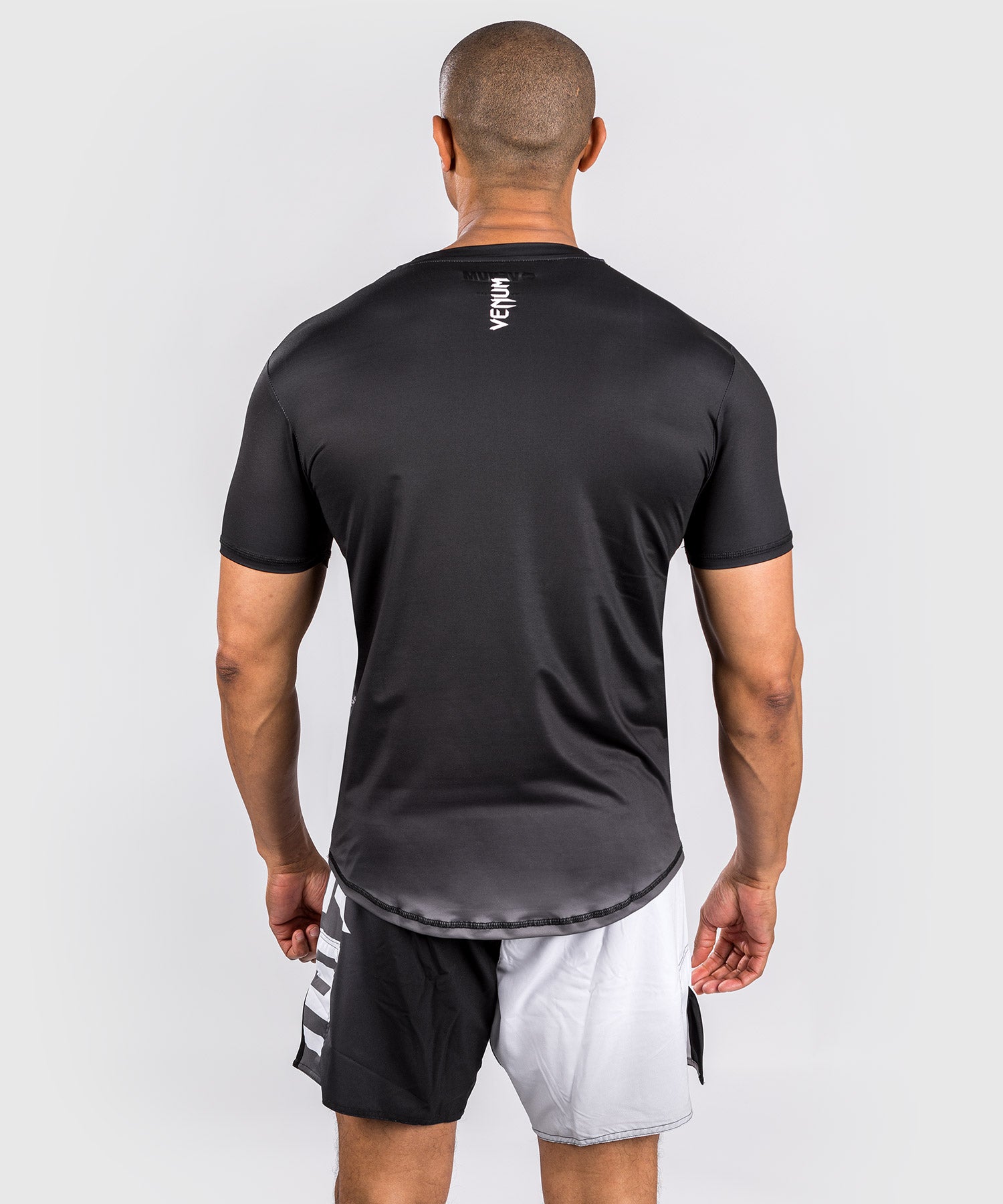 Venum Ares ドライ テック T シャツ - ブラック – Venum 日本