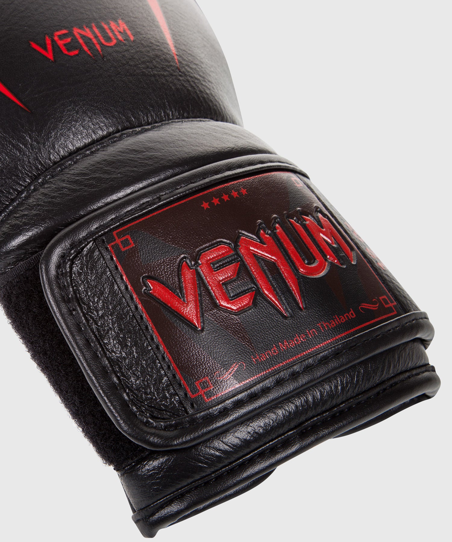 Venum Giant 3.0 ボクシンググローブ - ナッパレザー – Venum 日本