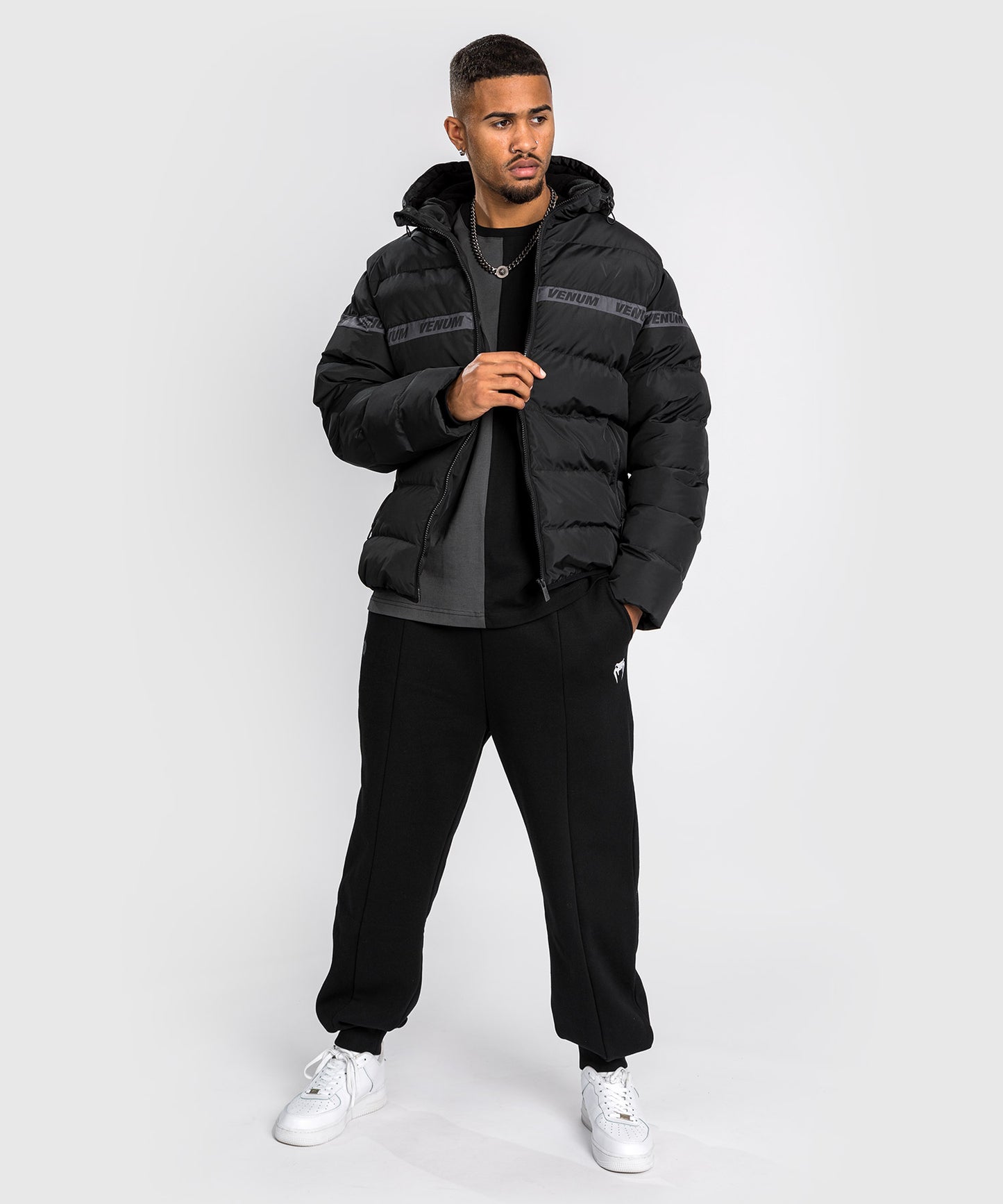 Venum Elite4 Jacket - Black（エリート4ジャケット・ブラック