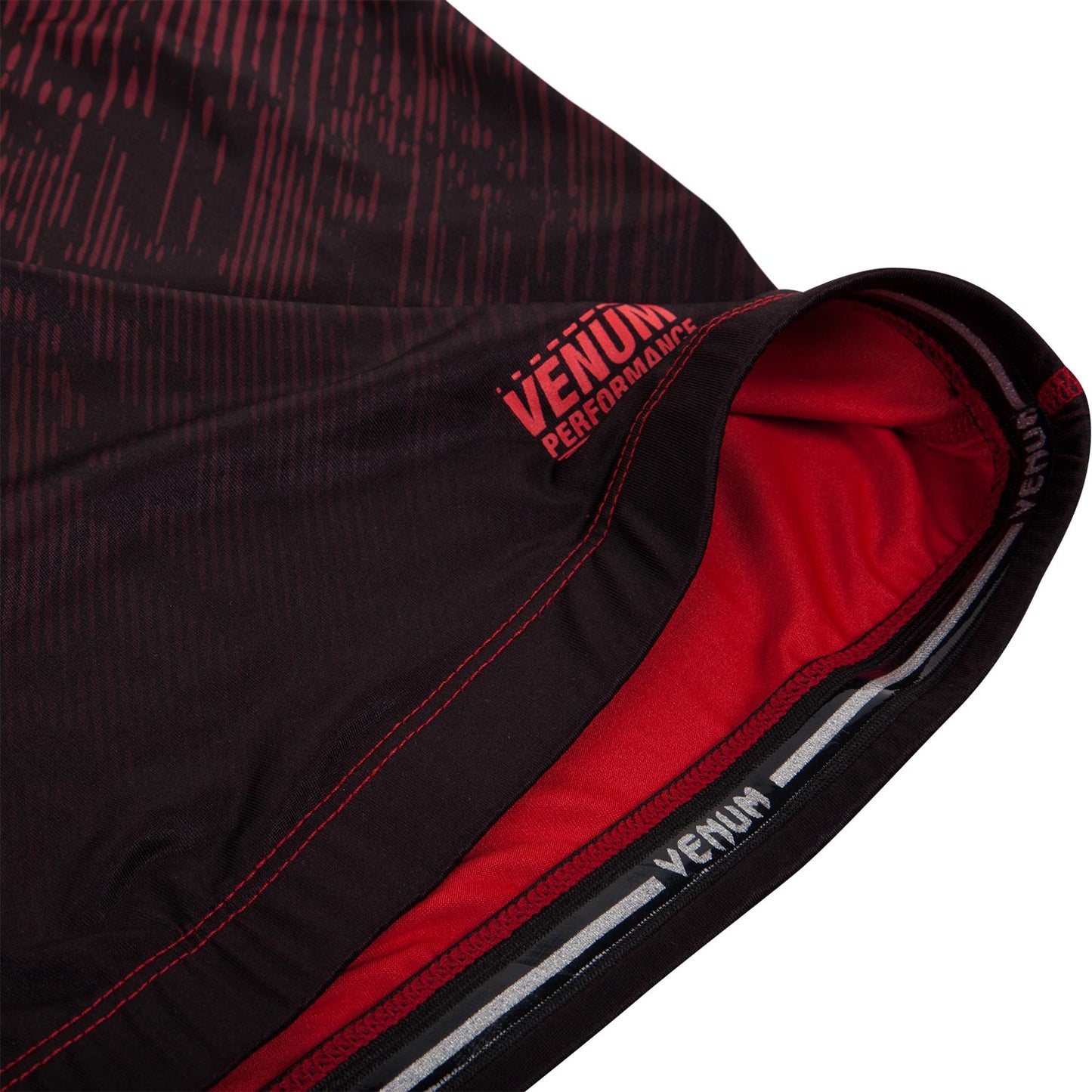 Venum Fusion コンプレッション Tシャツ（長袖） - ブラック/レッド