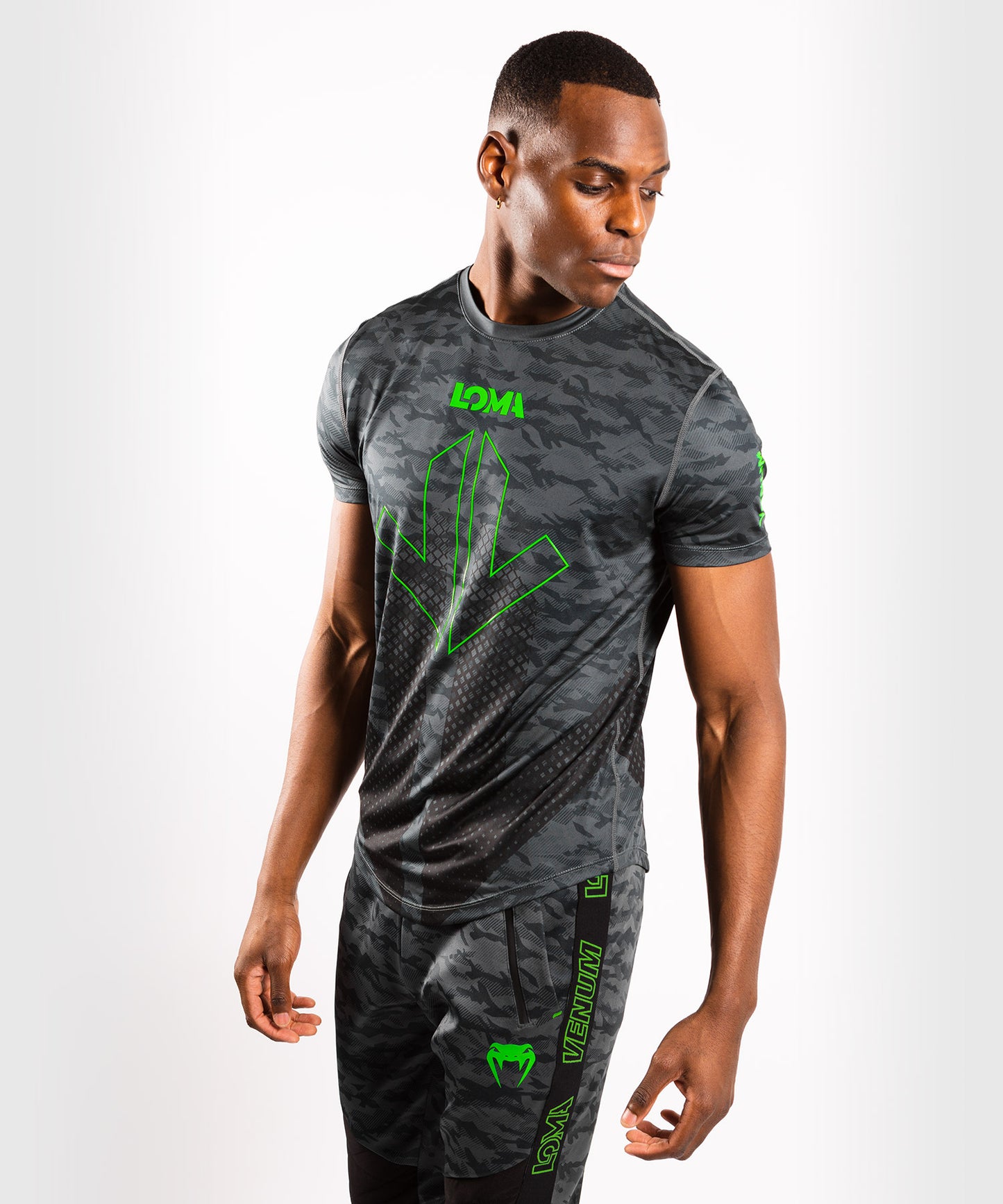 Venum Arrow Dry Tech Tシャツ（LOMA を象徴するコレクション） - 暗い迷彩柄