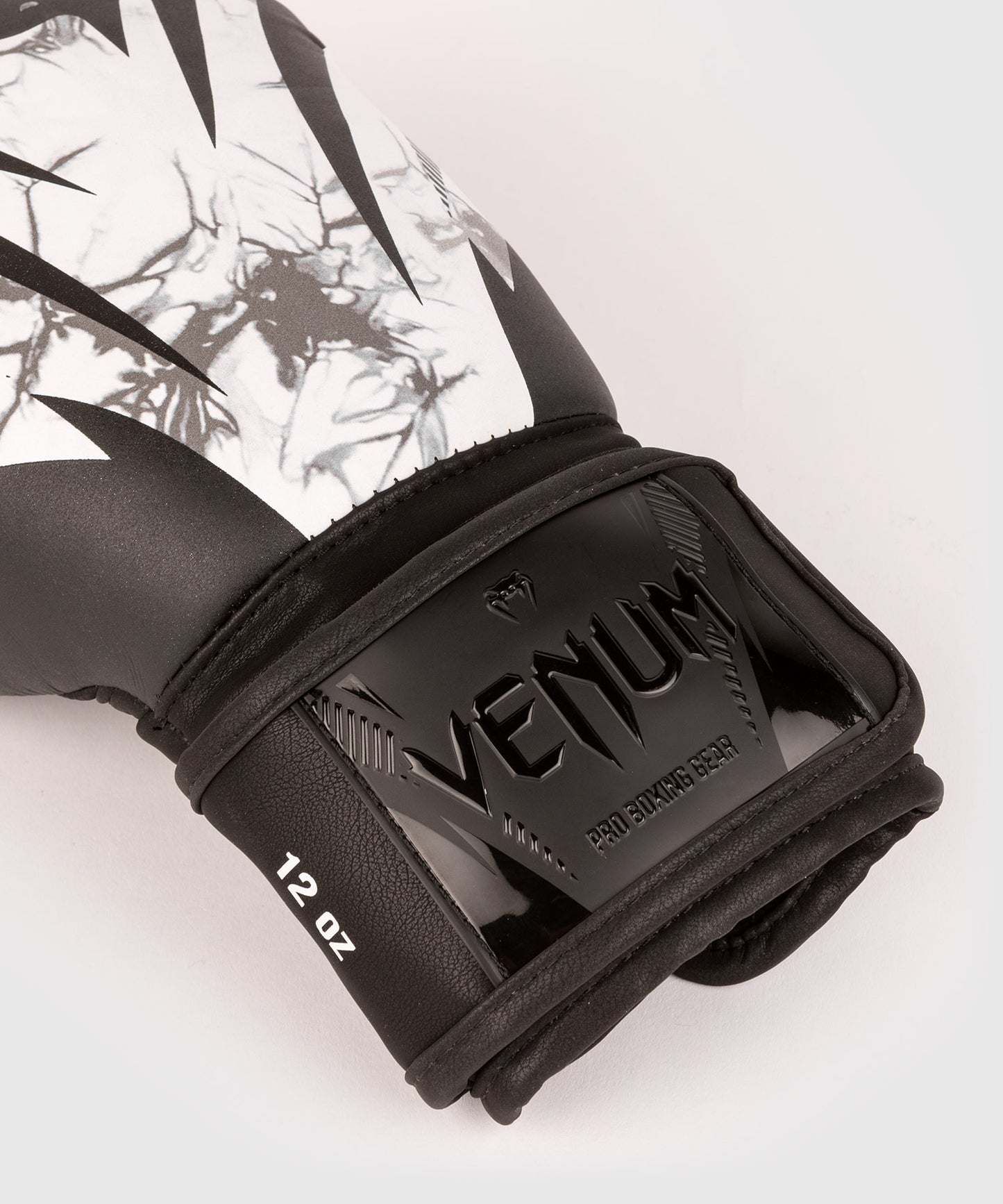 Venum Impact ボクシンググローブ - 大理石
