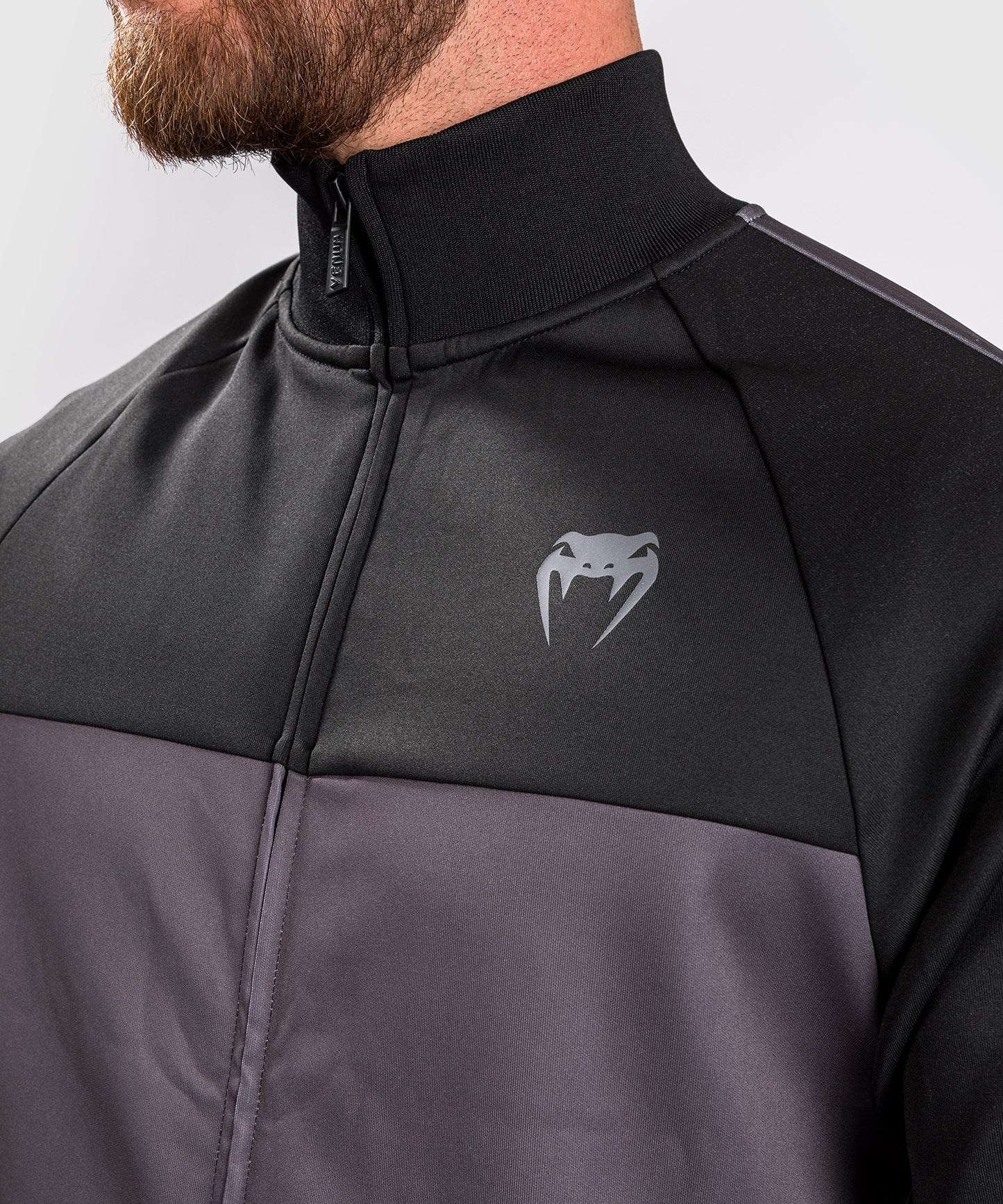 VENUM-04869-109