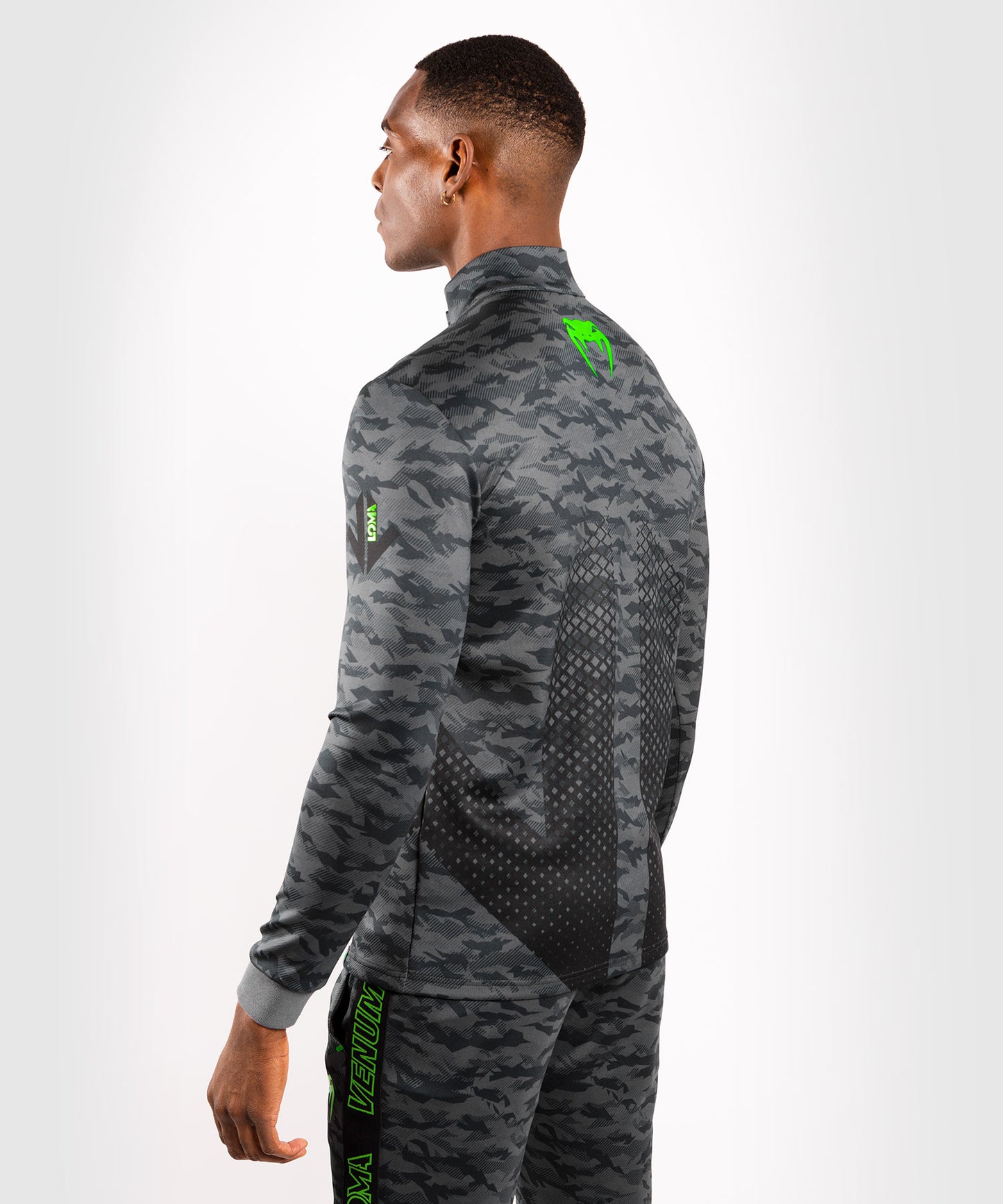 Venum Arrow Collared Zip スウェットシャツ（LOMA を象徴するコレクション） - 迷彩柄