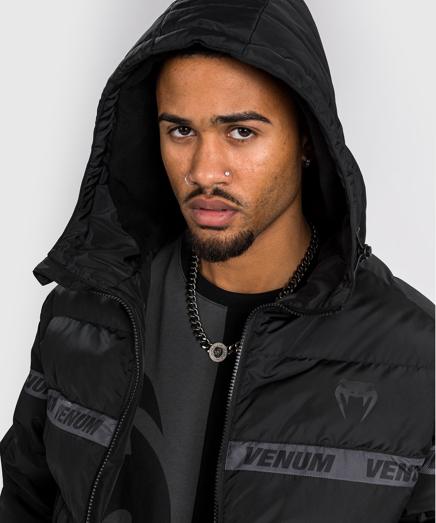 Venum Elite4 Jacket - Black（エリート4ジャケット・ブラック