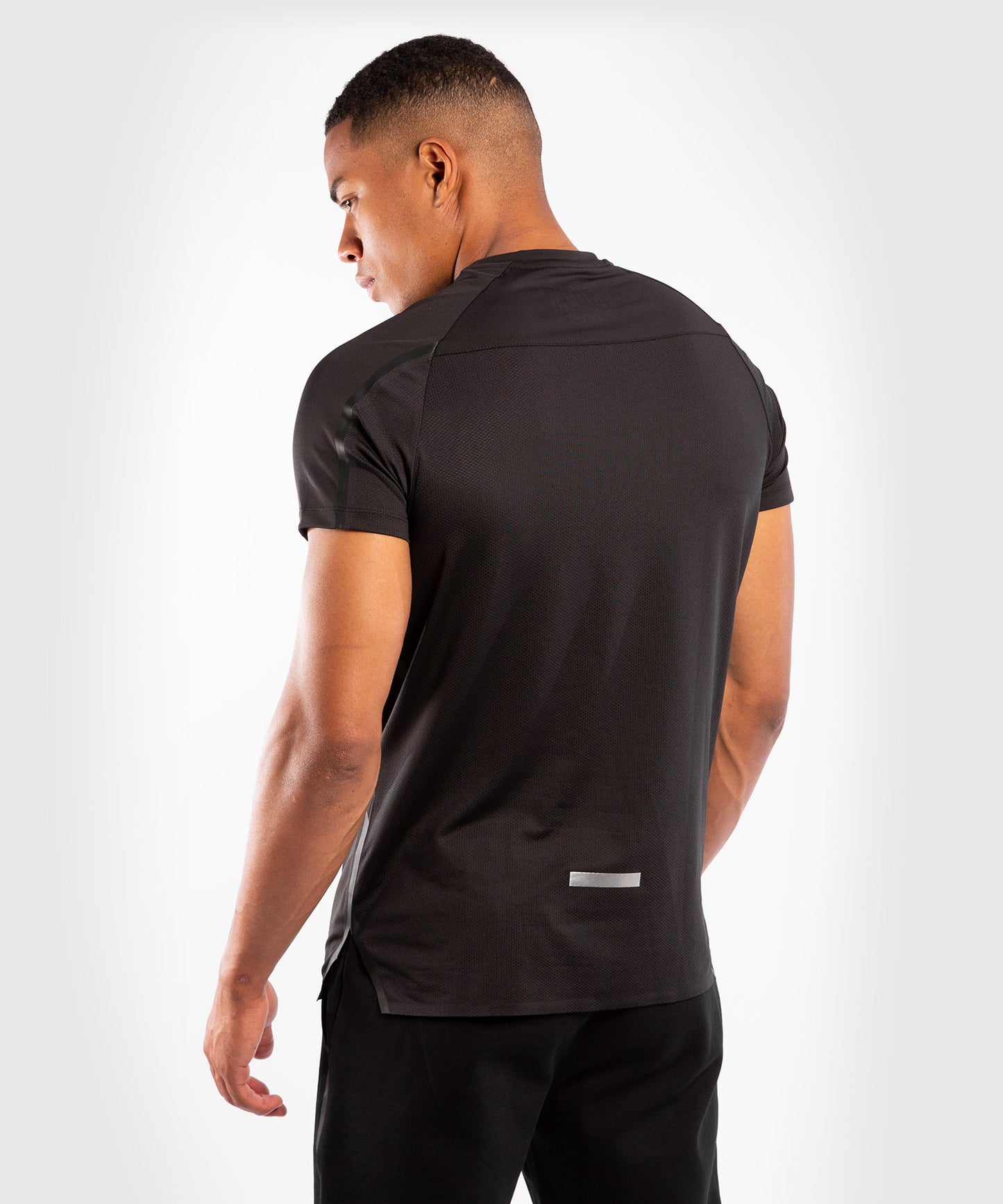 Venum Classic ドライテックTシャツ - ブラック