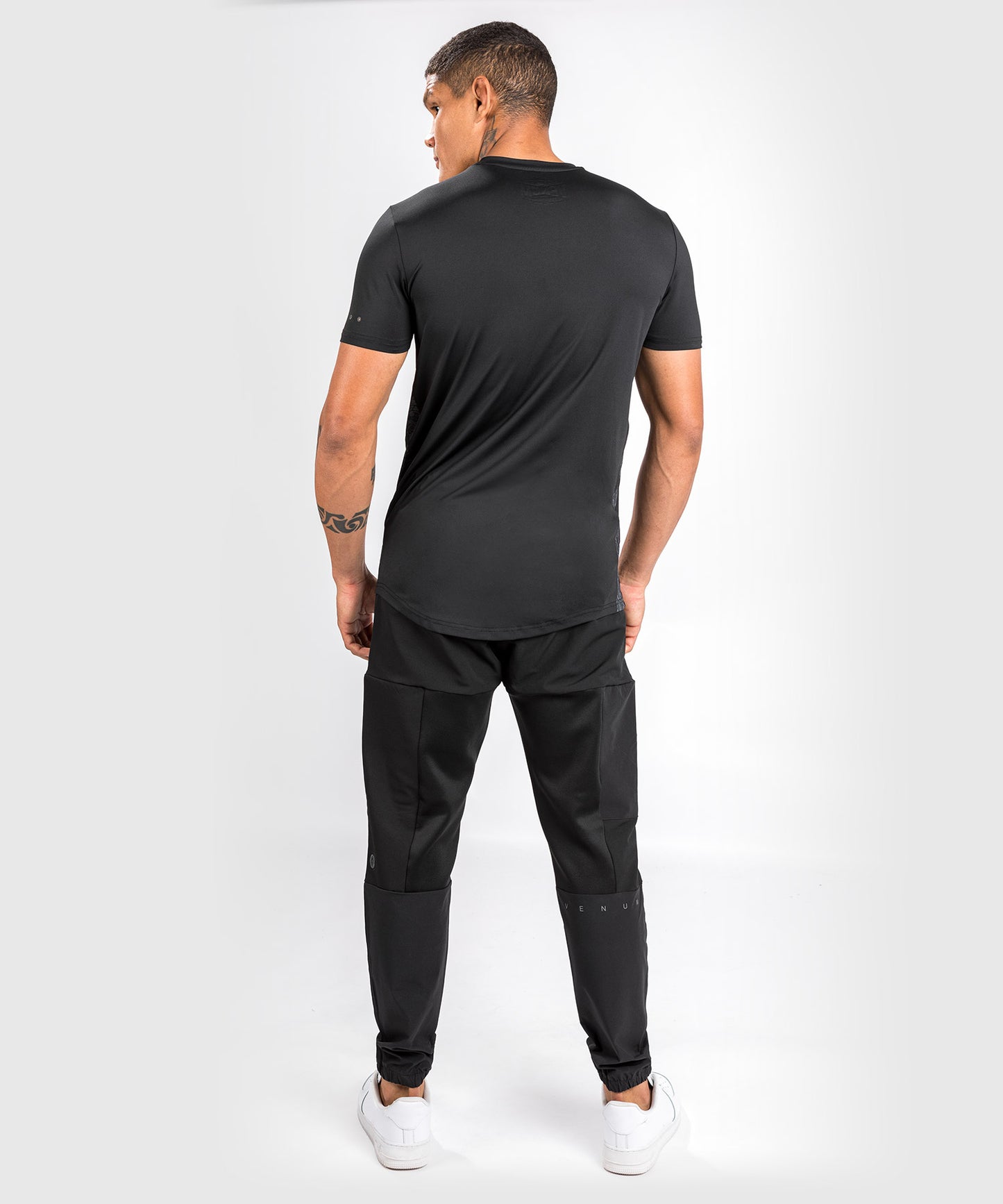 Venum Classic Evo Dry Tech T シャツ - ブラック/ホワイト