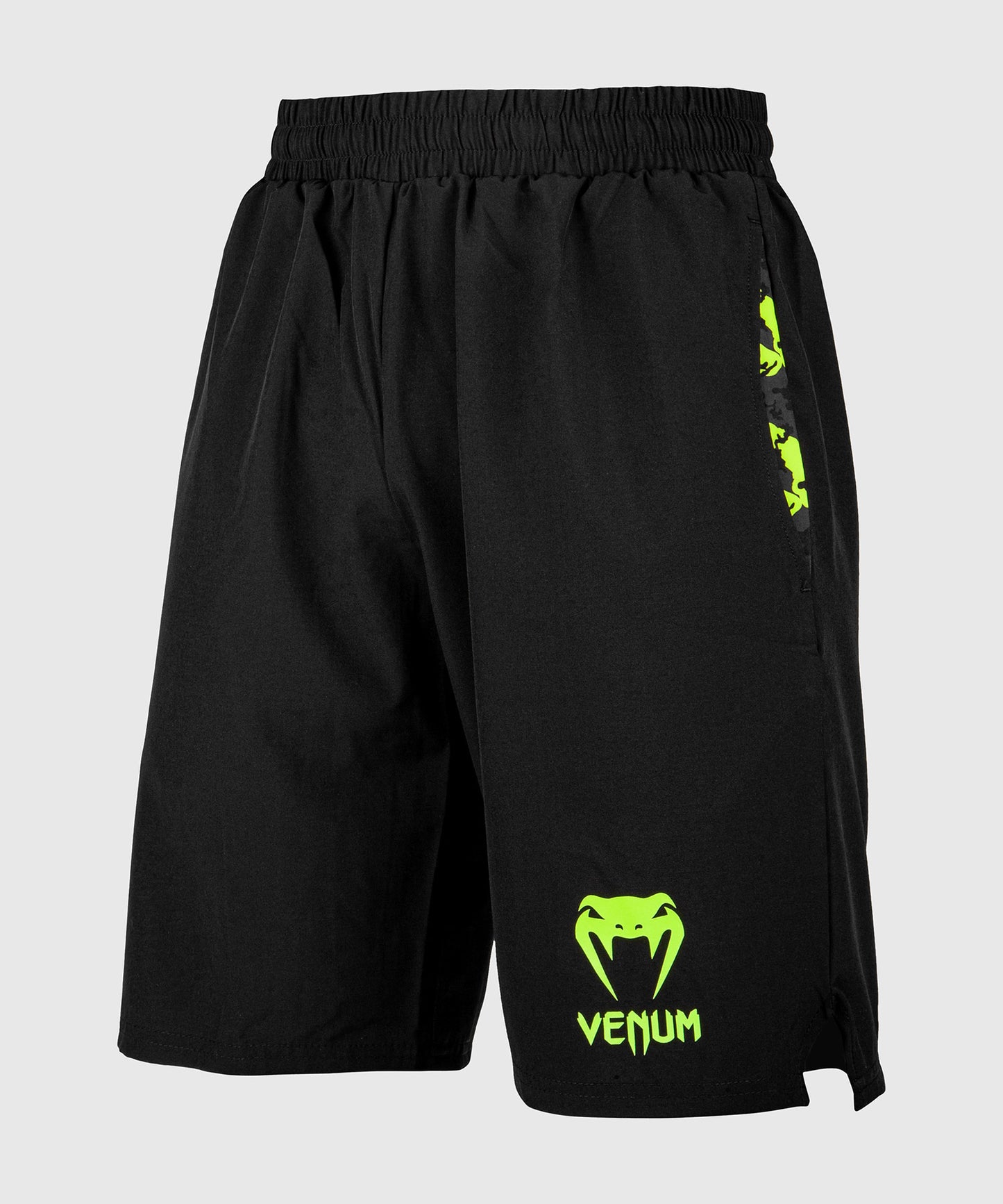Venum Classic トレーニングショーツ - ブラック/ネオ・イエロー