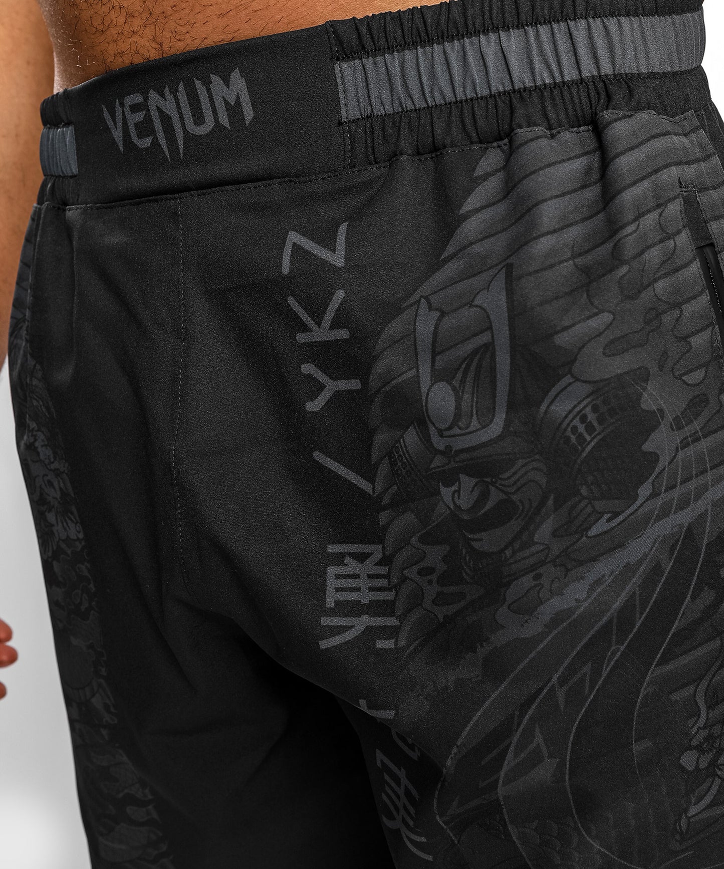 VENUM-04328-114
