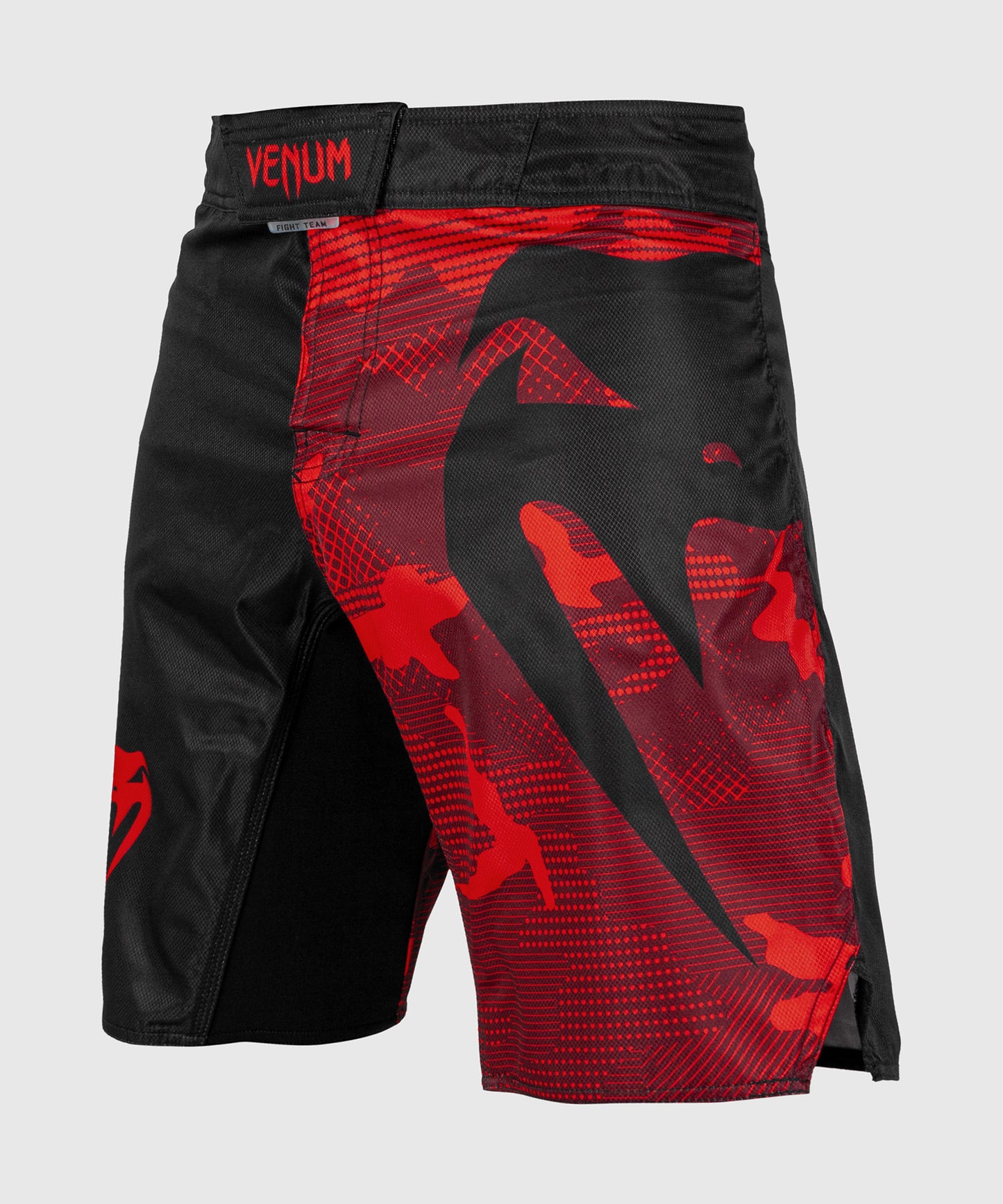 Venum Light 3.0 ファイトショーツ - レッド/ブラック