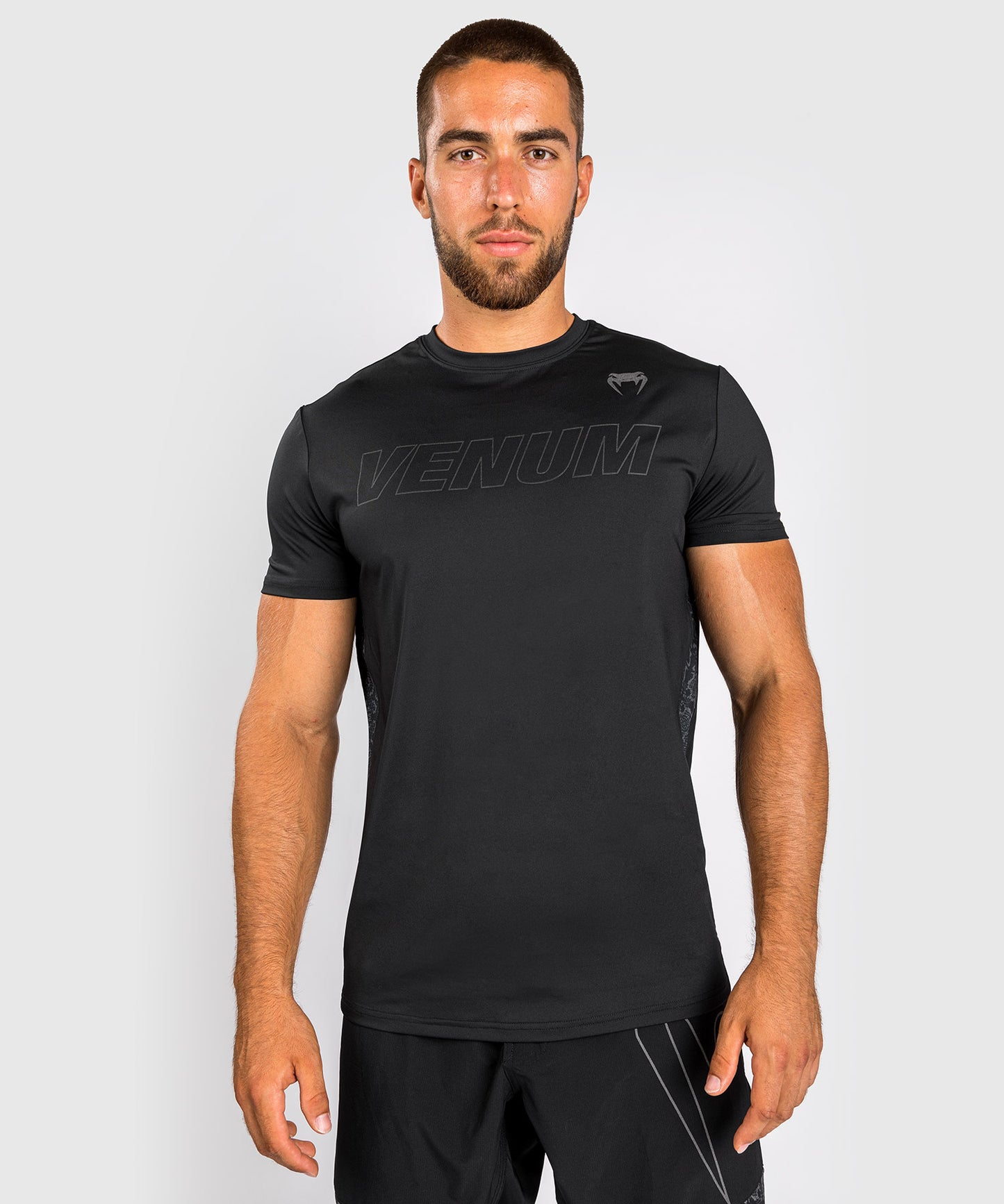 Venum Classic Evo Dry Tech Tシャツ - ブラック/ブラック 反射性